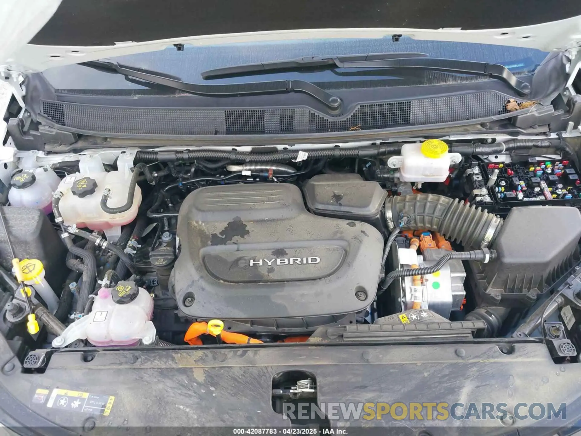 10 Photograph of a damaged car 2C4RC1S7XRR115352 CHRYSLER PACIFICA HYBRID 2024