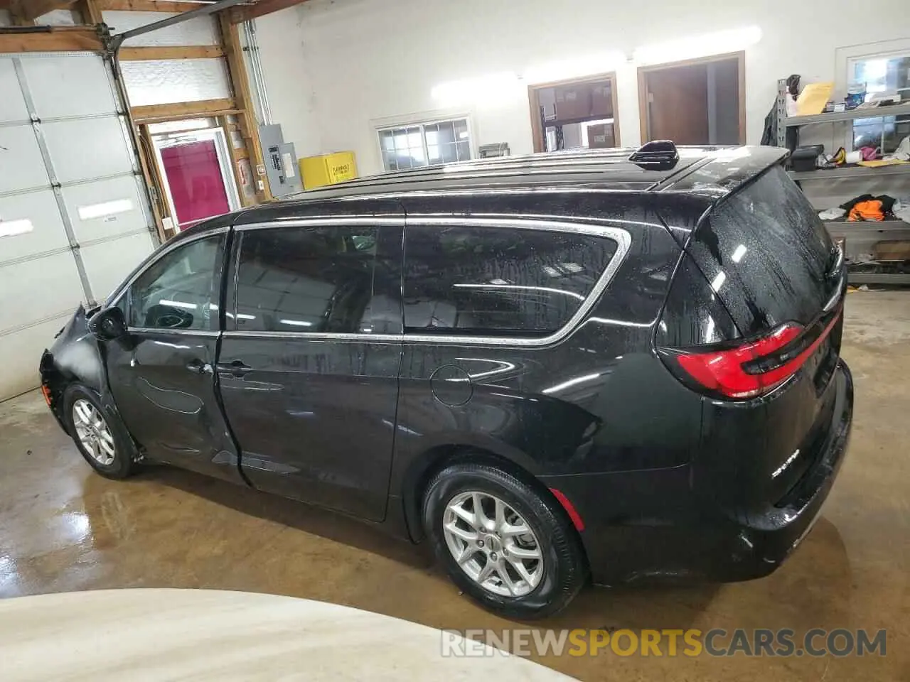 2 Photograph of a damaged car 2C4RC1BG7SR507405 CHRYSLER PACIFICA S 2025