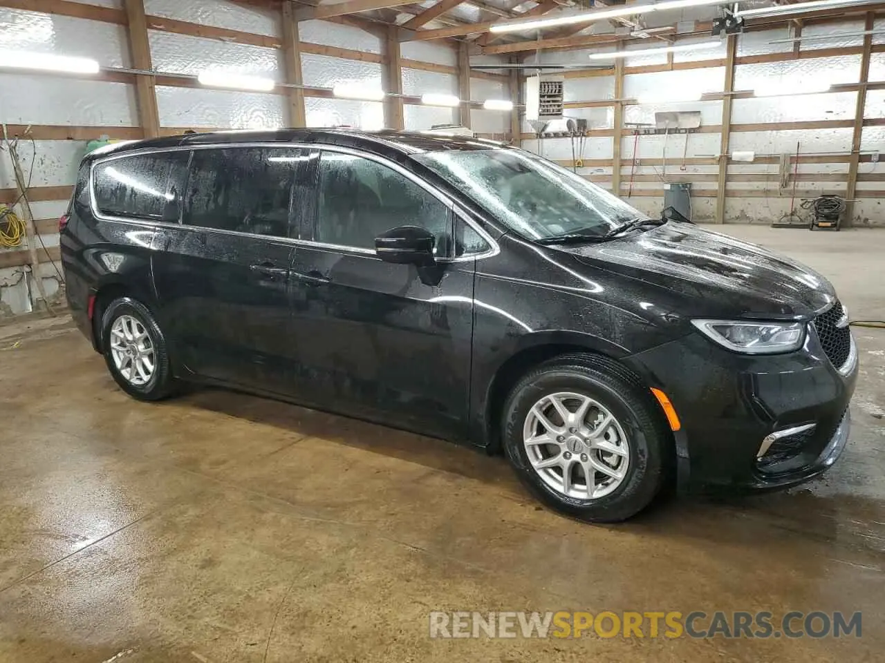 4 Photograph of a damaged car 2C4RC1BG7SR507405 CHRYSLER PACIFICA S 2025