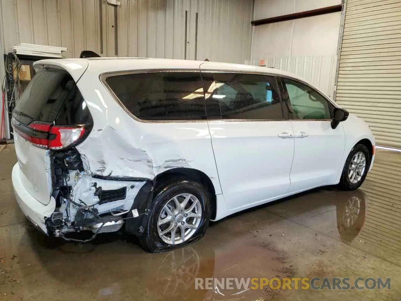 3 Photograph of a damaged car 2C4RC1BGXSR541564 CHRYSLER PACIFICA S 2025