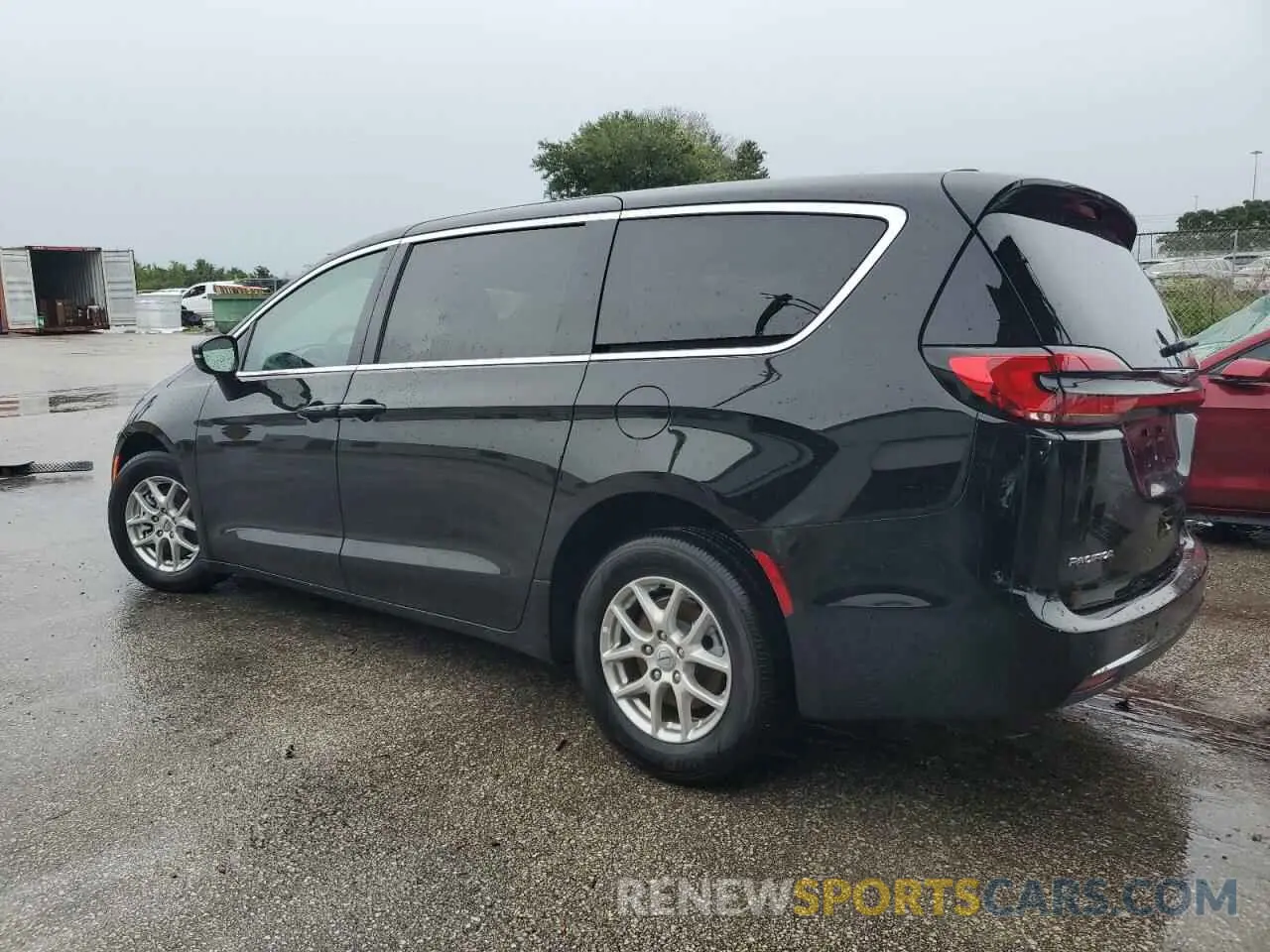 2 Фотография поврежденного автомобиля 2C4RC1BGXSR544657 CHRYSLER PACIFICA S 2025