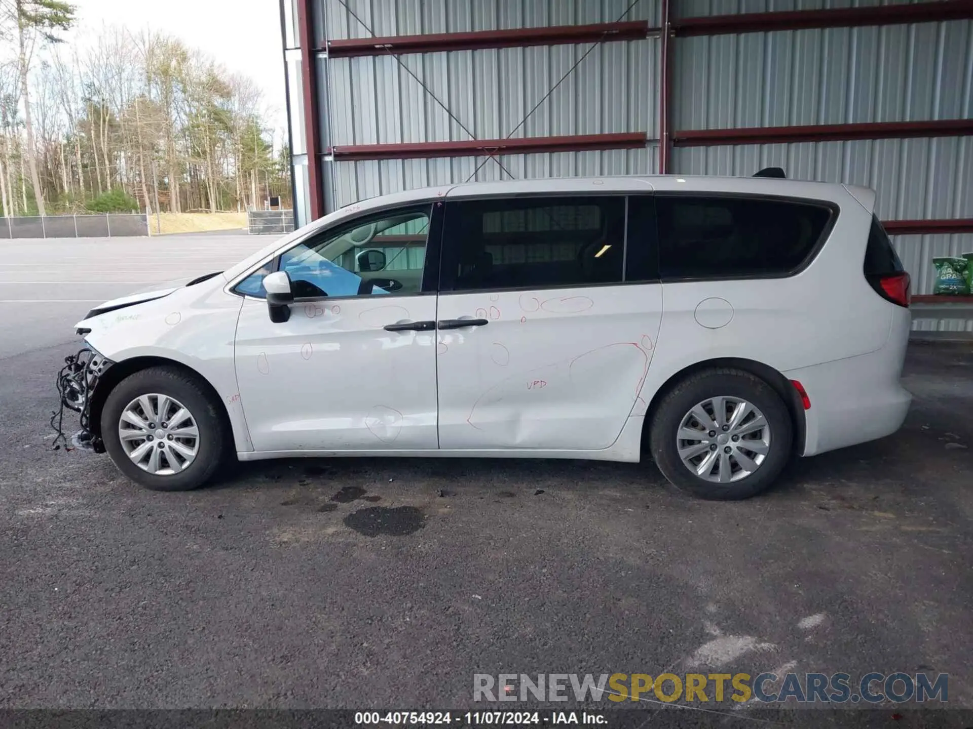 15 Фотография поврежденного автомобиля 2C4RC1AG9LR245566 CHRYSLER VOYAGER 2020