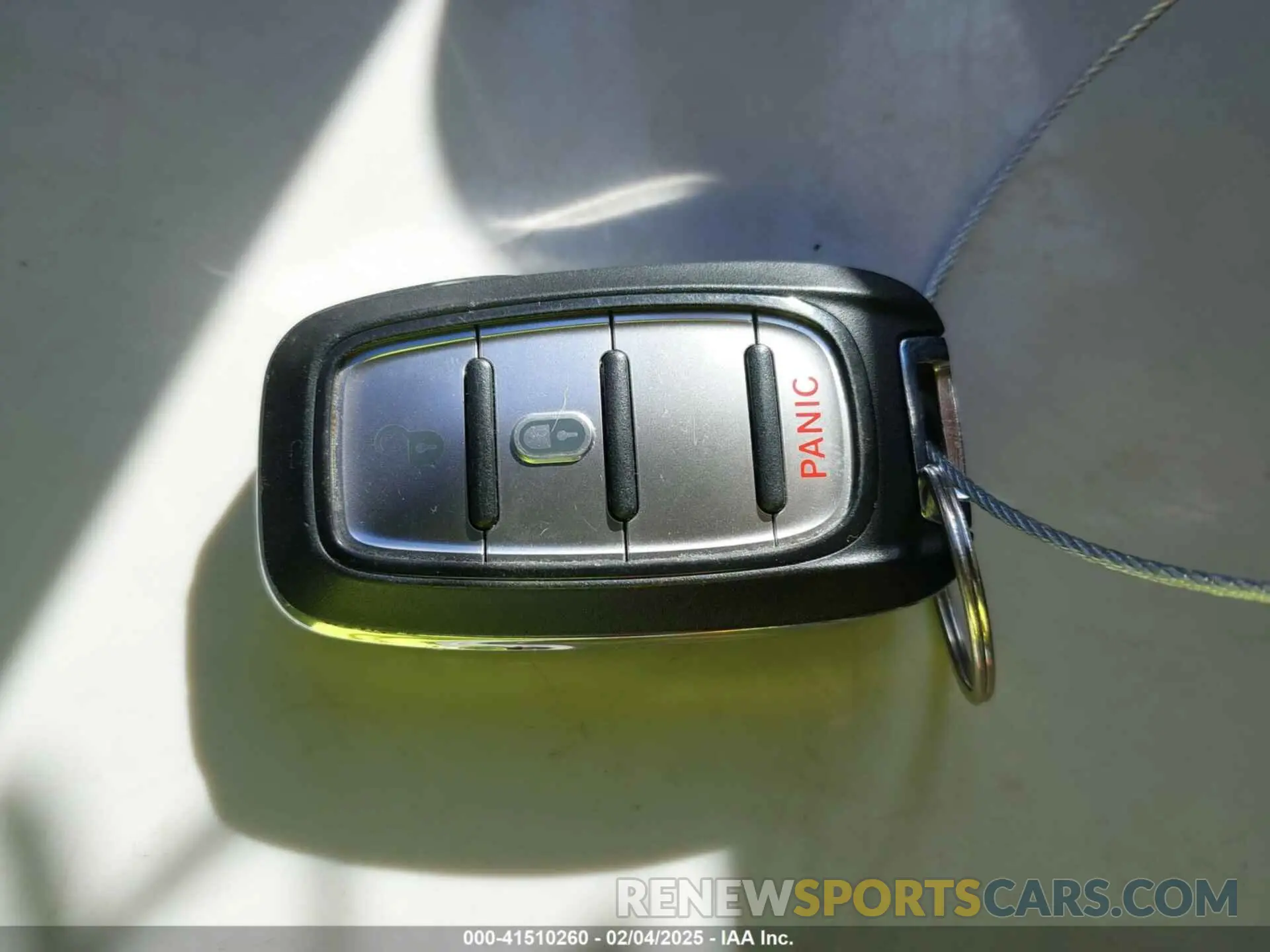 11 Фотография поврежденного автомобиля 2C4RC1CG6LR138780 CHRYSLER VOYAGER 2020