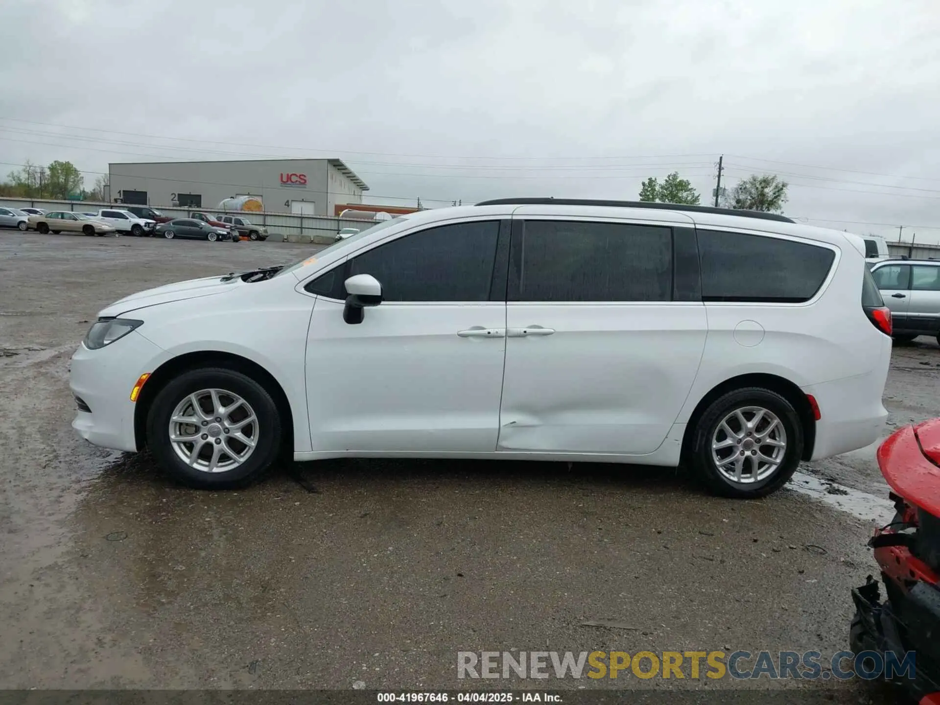 15 Фотография поврежденного автомобиля 2C4RC1DG1LR151578 CHRYSLER VOYAGER 2020