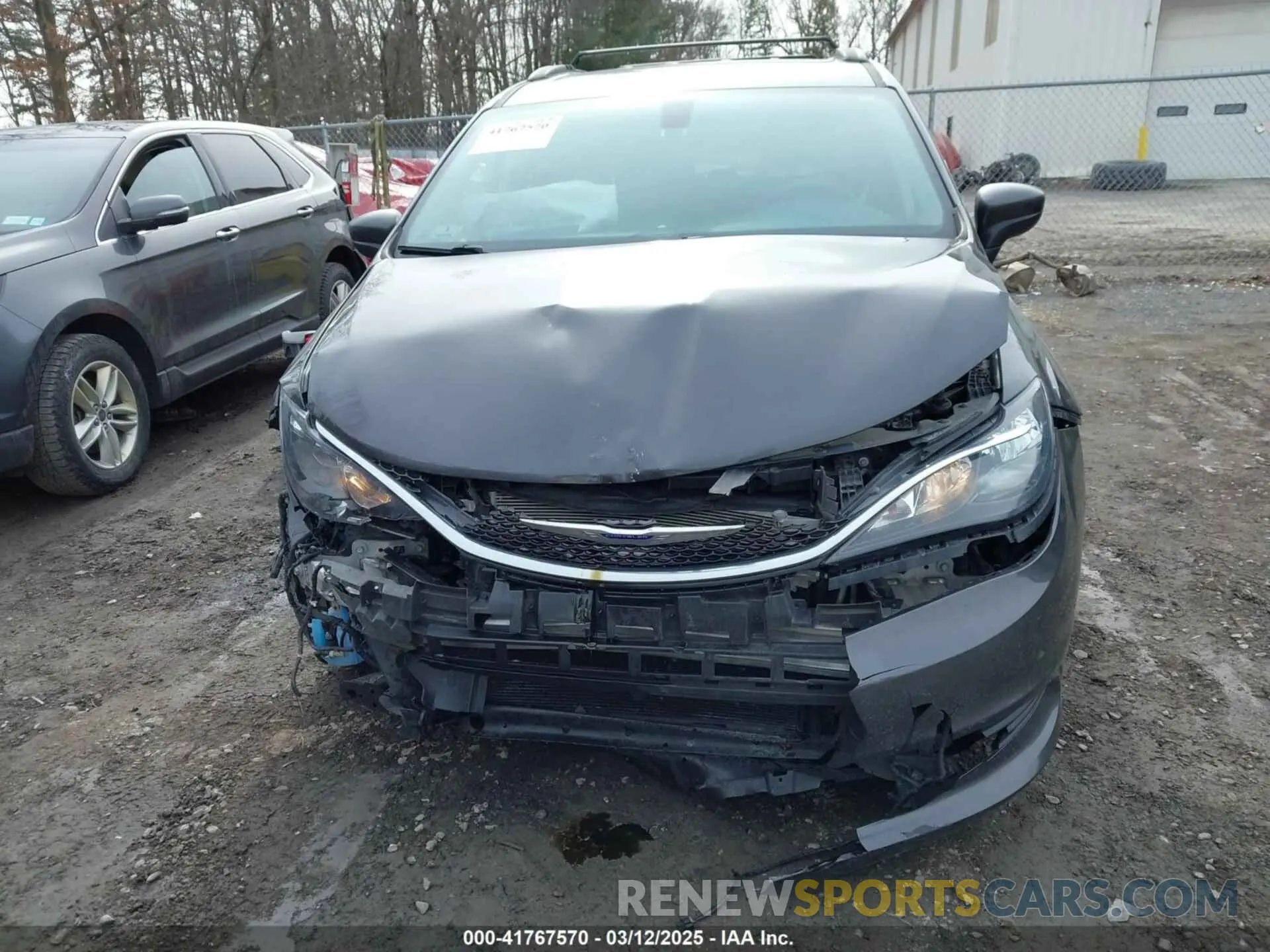 12 Фотография поврежденного автомобиля 2C4RC1DG2LR266058 CHRYSLER VOYAGER 2020