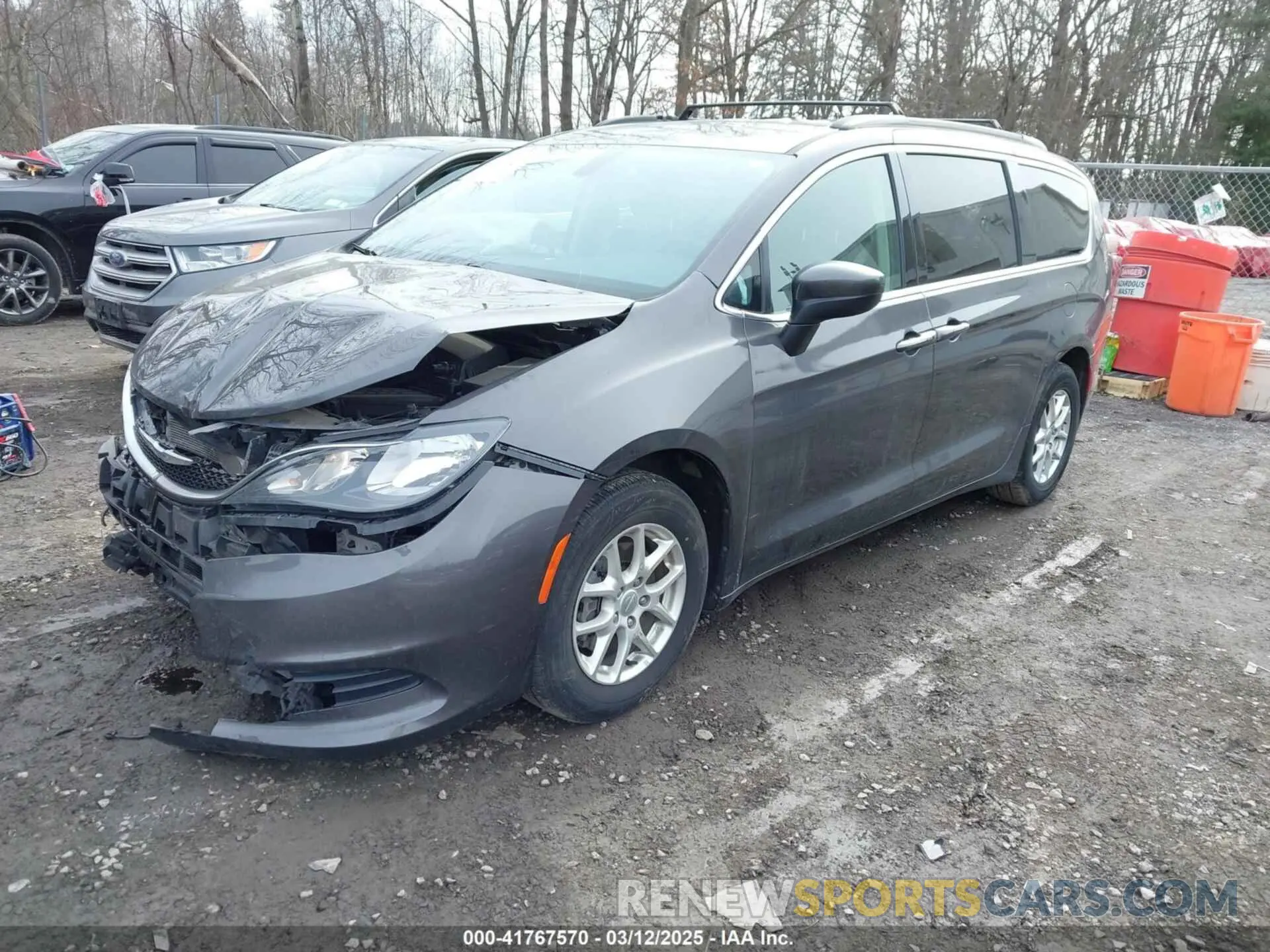 2 Фотография поврежденного автомобиля 2C4RC1DG2LR266058 CHRYSLER VOYAGER 2020