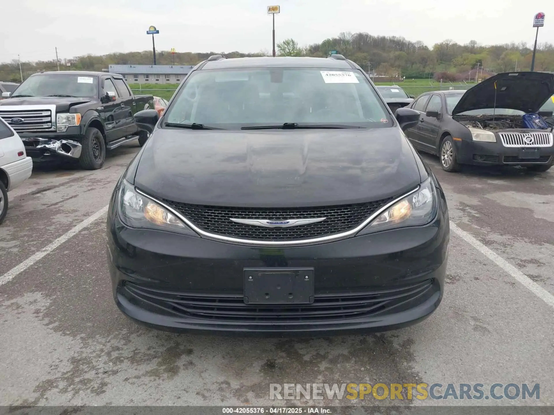 12 Фотография поврежденного автомобиля 2C4RC1DG5LR164284 CHRYSLER VOYAGER 2020