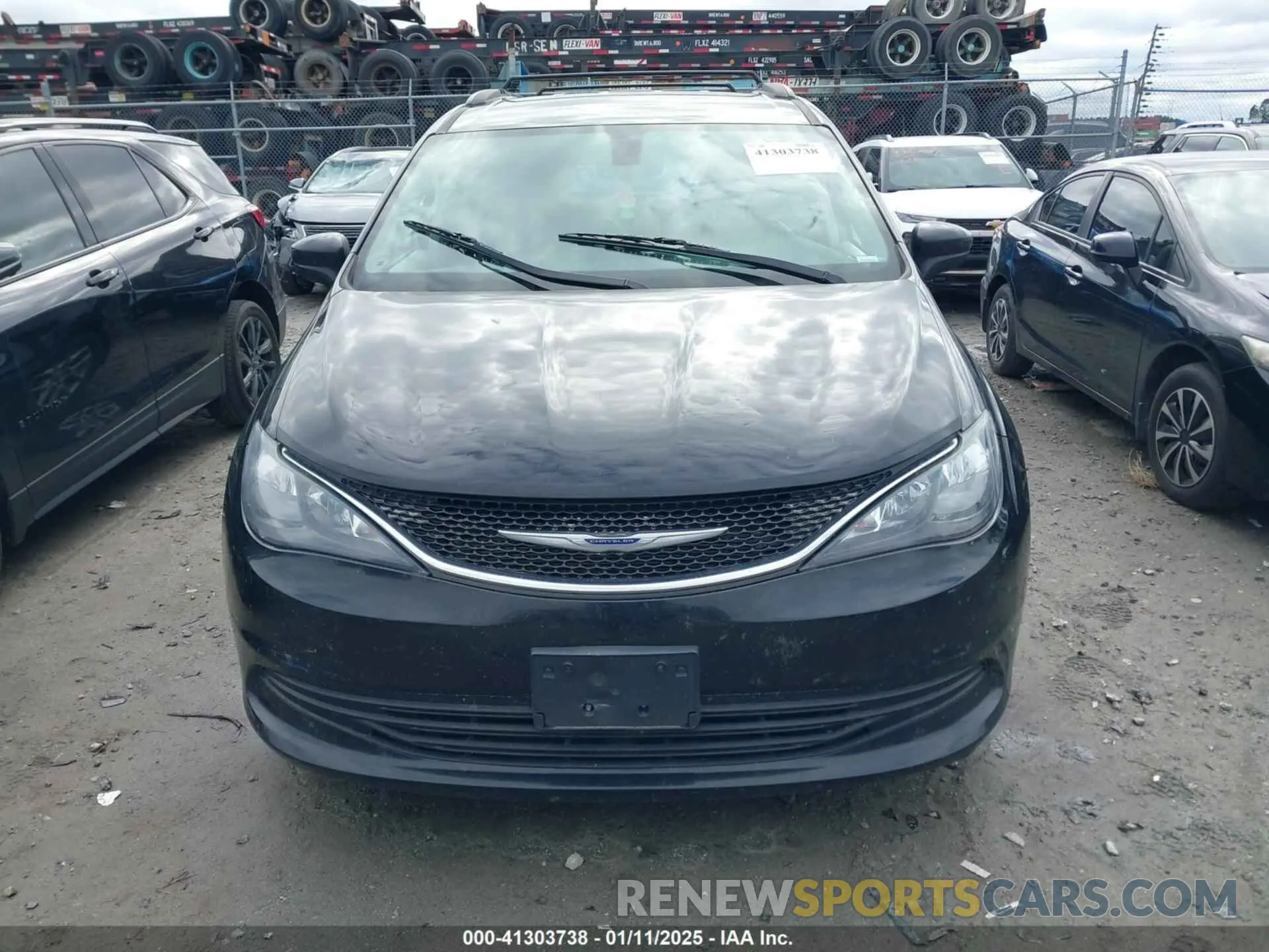 13 Фотография поврежденного автомобиля 2C4RC1DG7LR176839 CHRYSLER VOYAGER 2020