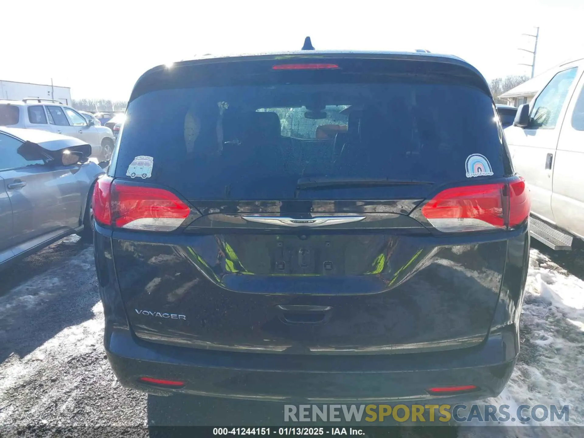 16 Фотография поврежденного автомобиля 2C4RC1DG0MR506659 CHRYSLER VOYAGER 2021