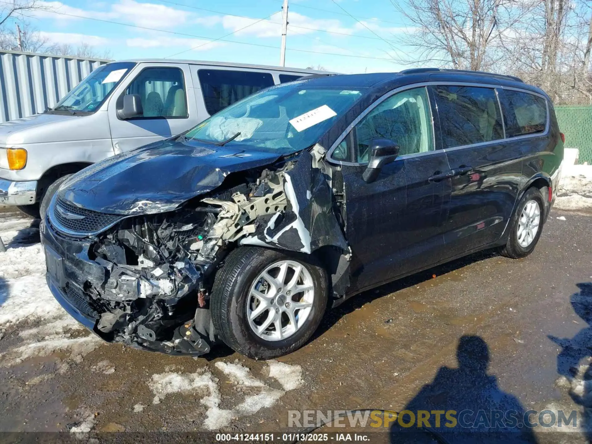 2 Фотография поврежденного автомобиля 2C4RC1DG0MR506659 CHRYSLER VOYAGER 2021