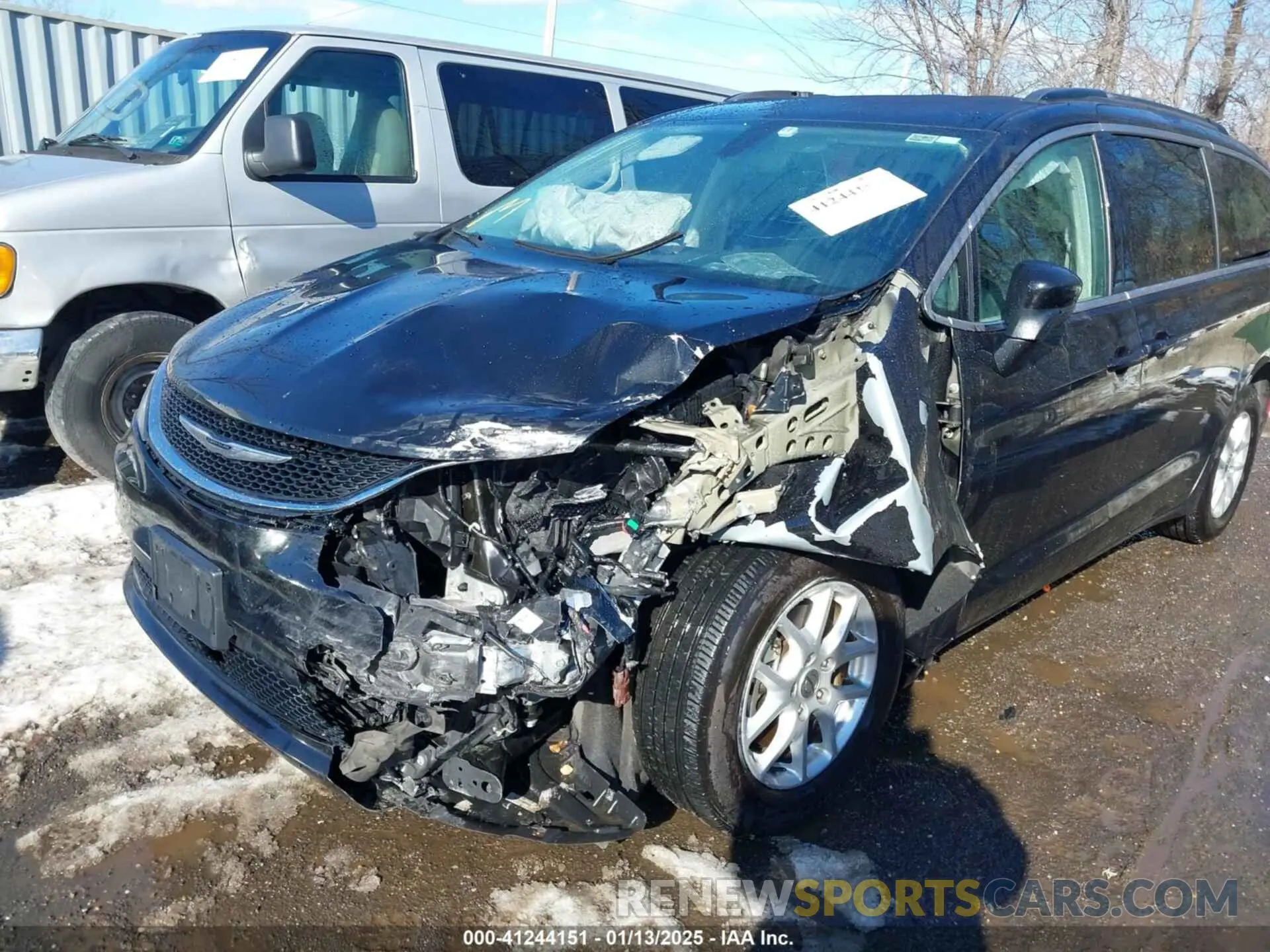 6 Фотография поврежденного автомобиля 2C4RC1DG0MR506659 CHRYSLER VOYAGER 2021