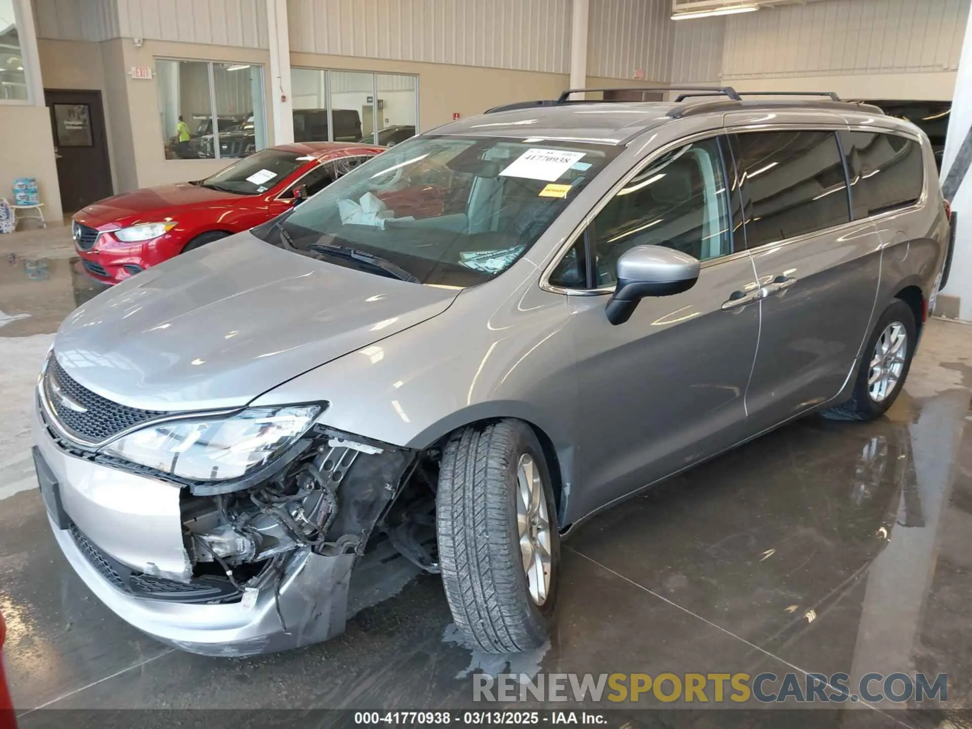2 Фотография поврежденного автомобиля 2C4RC1DG2MR506453 CHRYSLER VOYAGER 2021