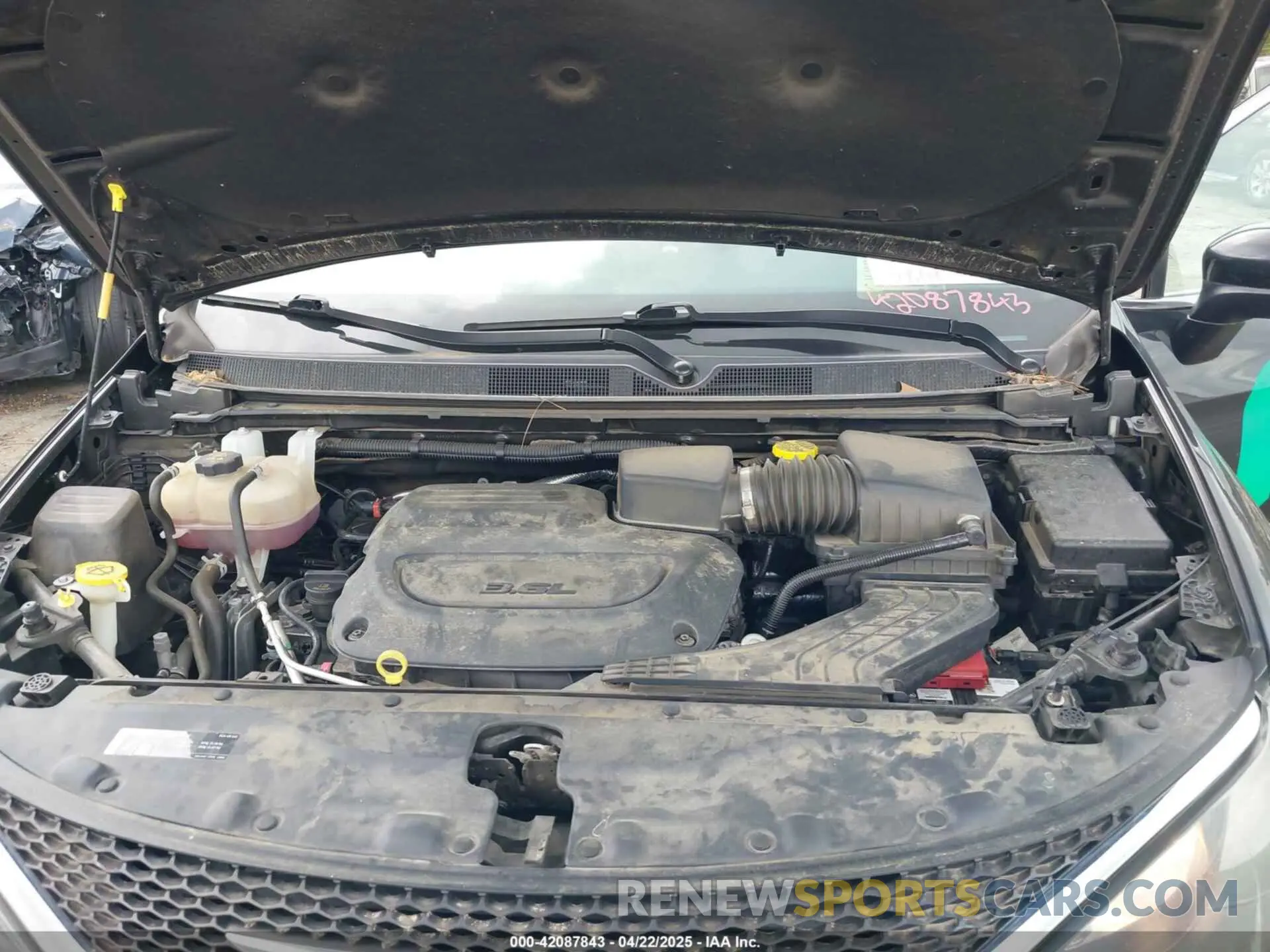 10 Фотография поврежденного автомобиля 2C4RC1DG3MR516831 CHRYSLER VOYAGER 2021