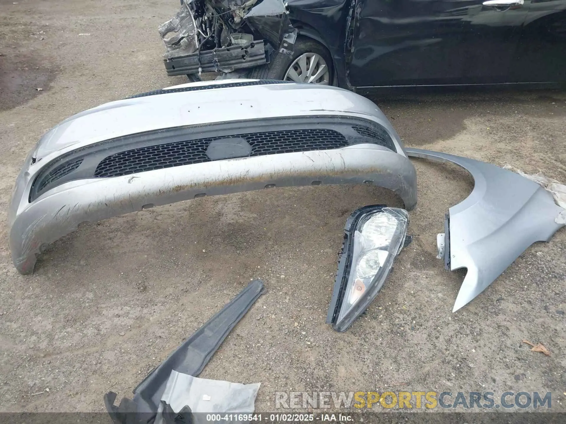 12 Photograph of a damaged car 2C4RC1DG4MR543617 CHRYSLER VOYAGER 2021