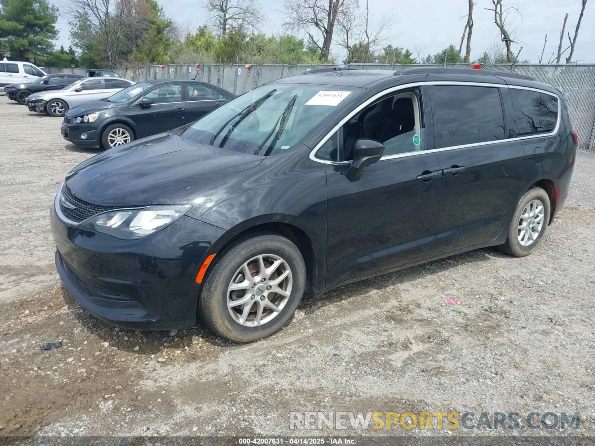 2 Фотография поврежденного автомобиля 2C4RC1DG5MR532190 CHRYSLER VOYAGER 2021