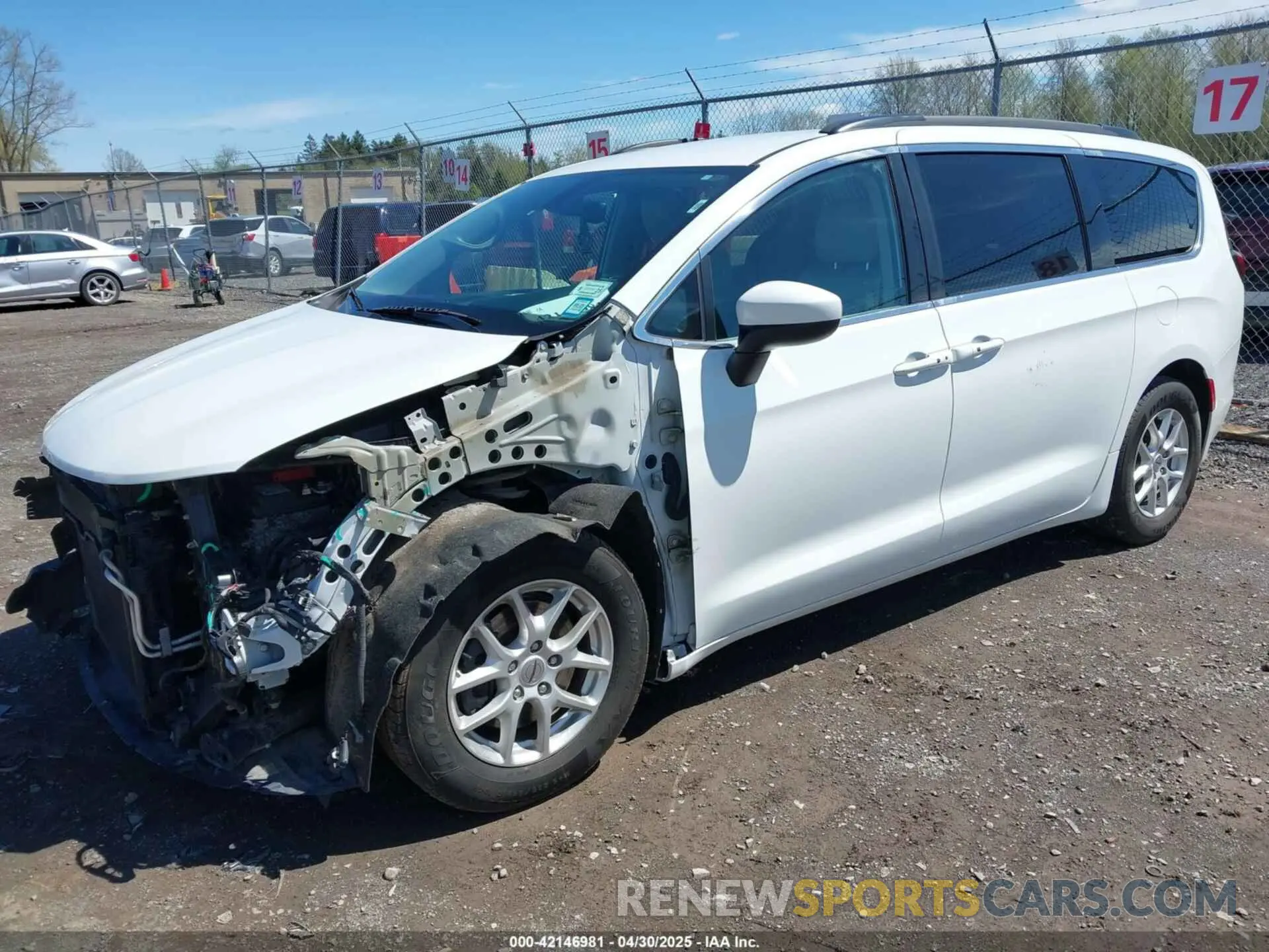 2 Photograph of a damaged car 2C4RC1DG6MR520596 CHRYSLER VOYAGER 2021