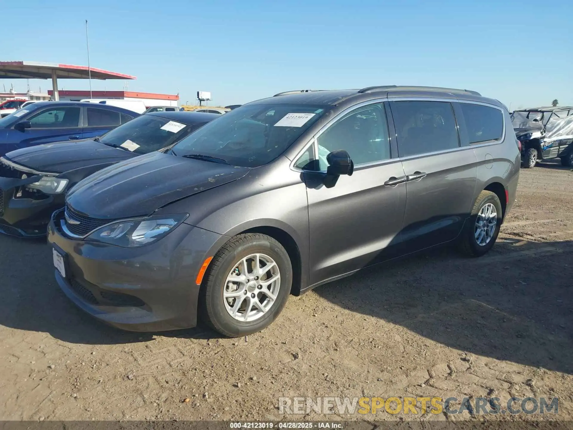2 Фотография поврежденного автомобиля 2C4RC1DG8MR551199 CHRYSLER VOYAGER 2021
