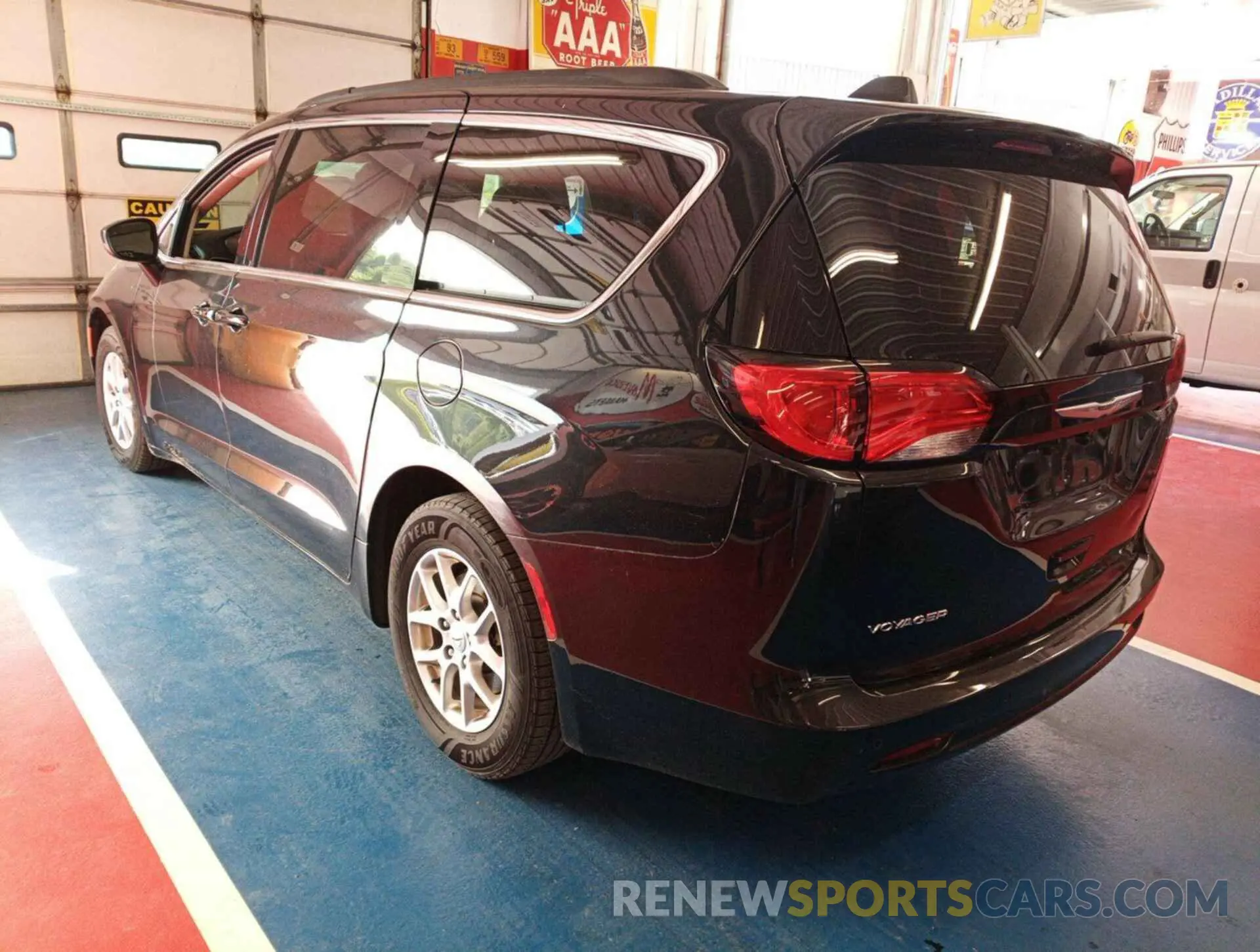 30 Фотография поврежденного автомобиля 2C4RC1DGXMR555075 CHRYSLER VOYAGER 2021