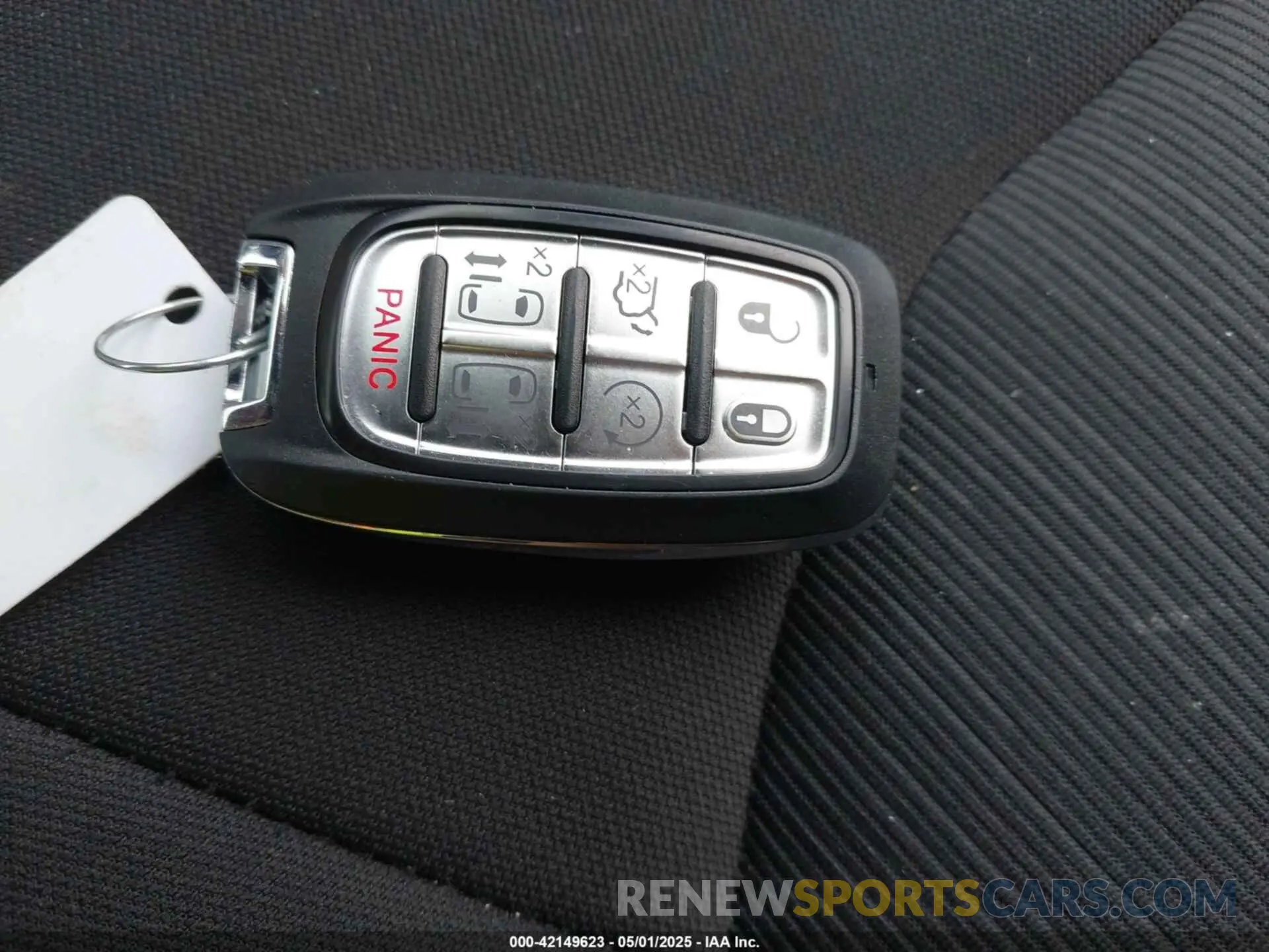 11 Фотография поврежденного автомобиля 2C4RC1CG2NR204647 CHRYSLER VOYAGER 2022