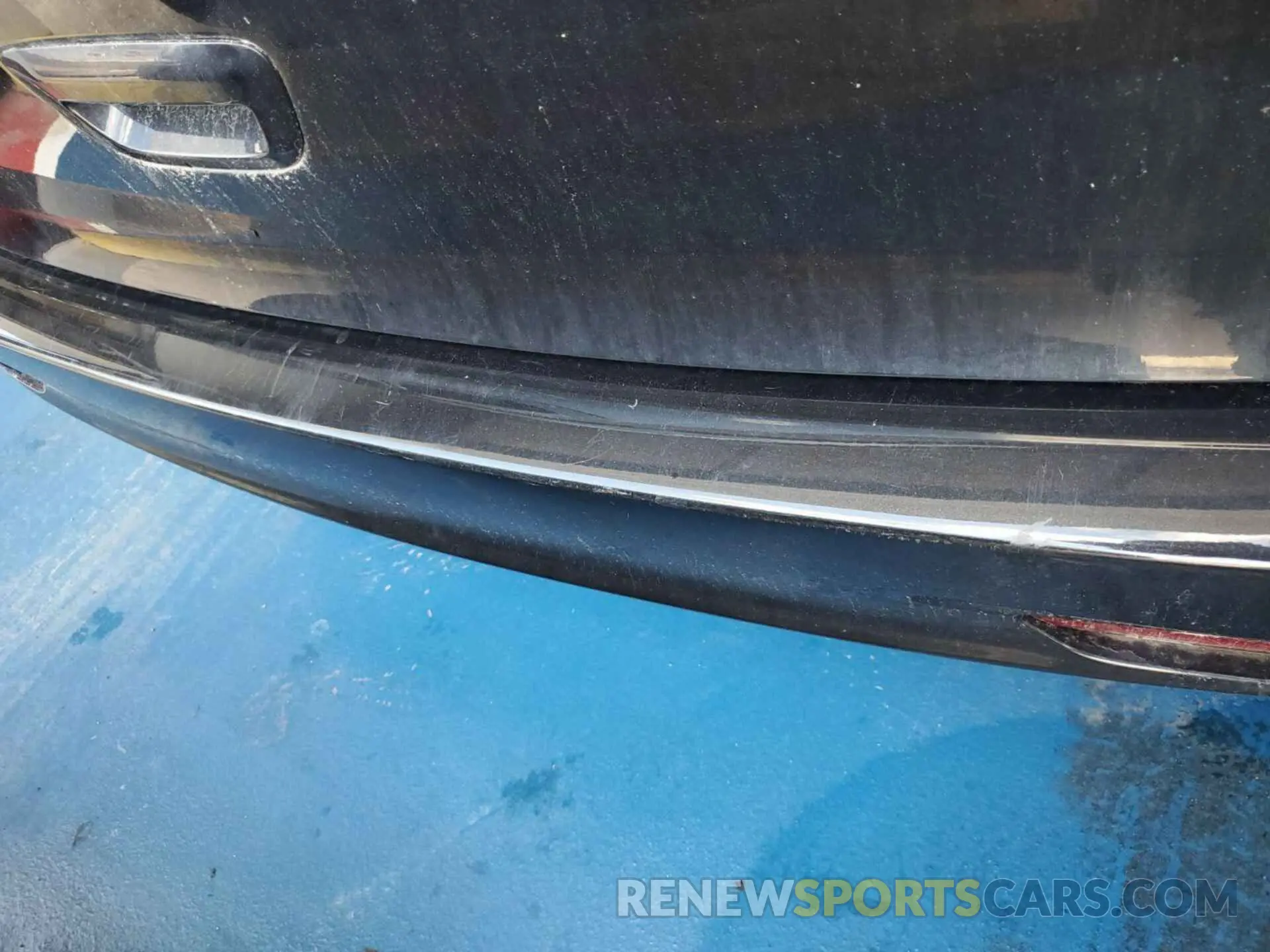 1 Photograph of a damaged car 2C4RC1CG4NR103318 CHRYSLER VOYAGER 2022