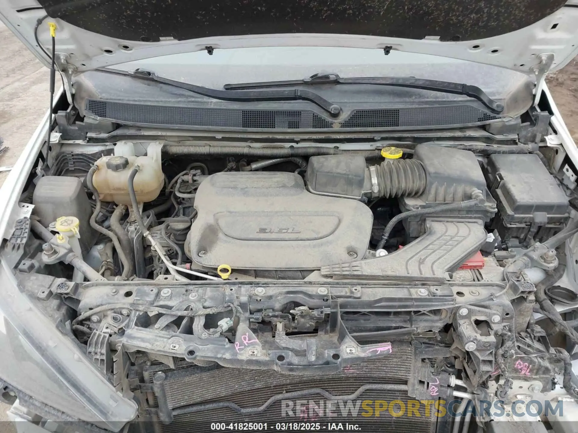 10 Фотография поврежденного автомобиля 2C4RC1CG4NR103397 CHRYSLER VOYAGER 2022