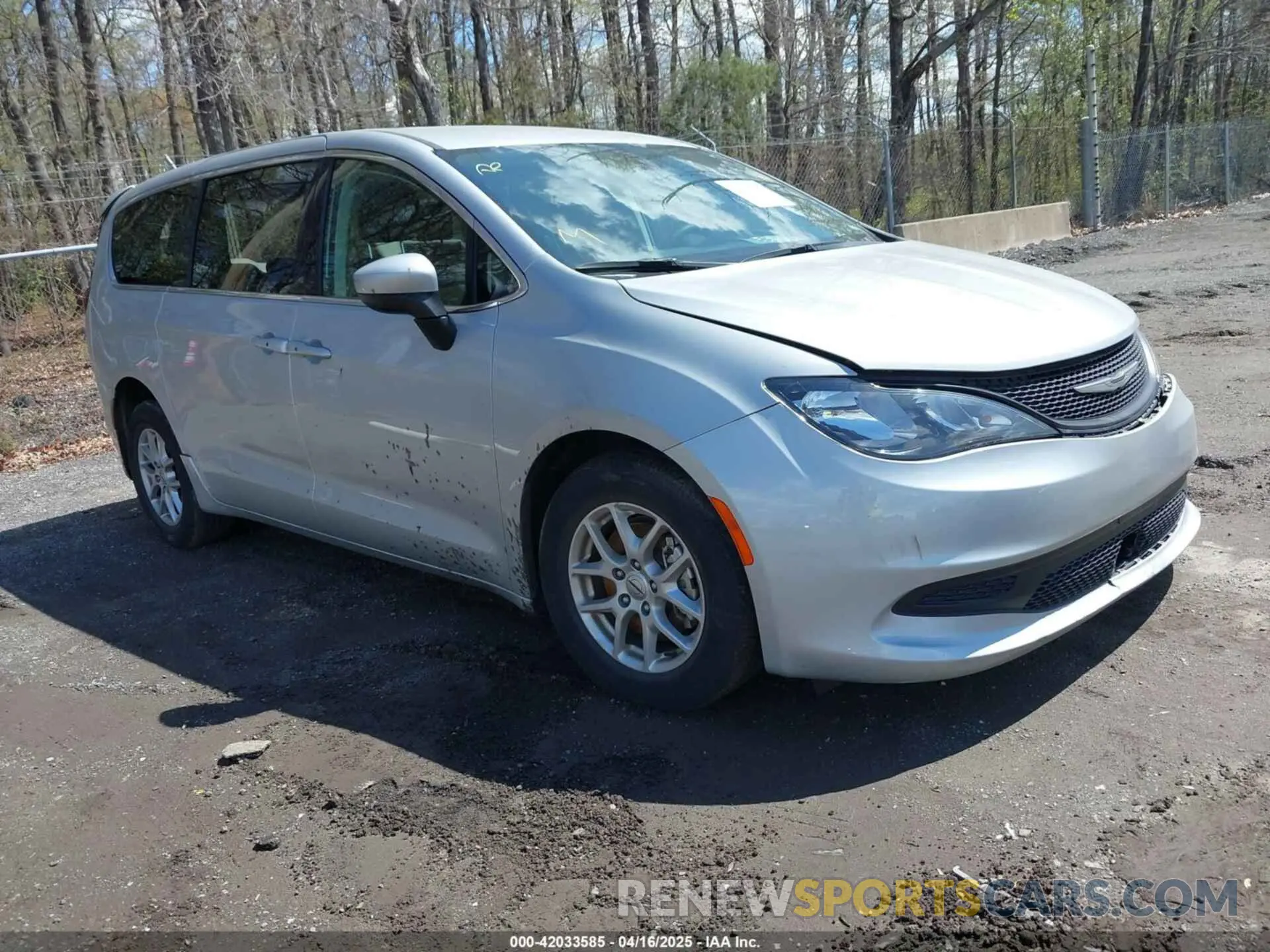 1 Фотография поврежденного автомобиля 2C4RC1CG6NR226232 CHRYSLER VOYAGER 2022