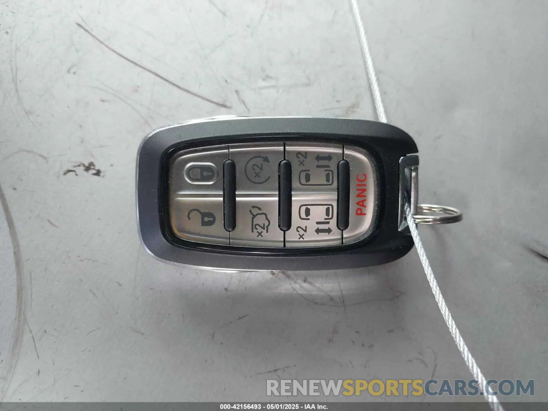 11 Фотография поврежденного автомобиля 2C4RC1CG9NR126478 CHRYSLER VOYAGER 2022