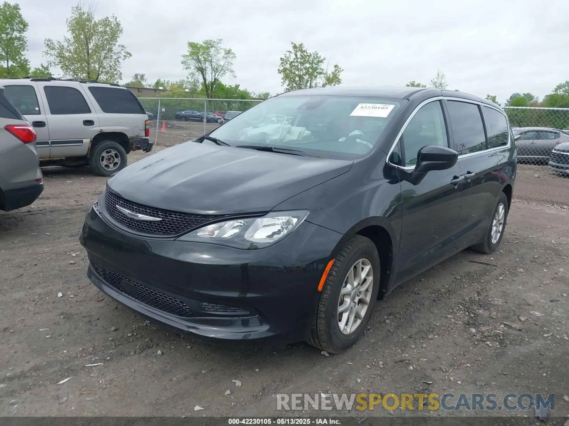 2 Photograph of a damaged car 2C4RC1CG1PR525291 CHRYSLER VOYAGER 2023