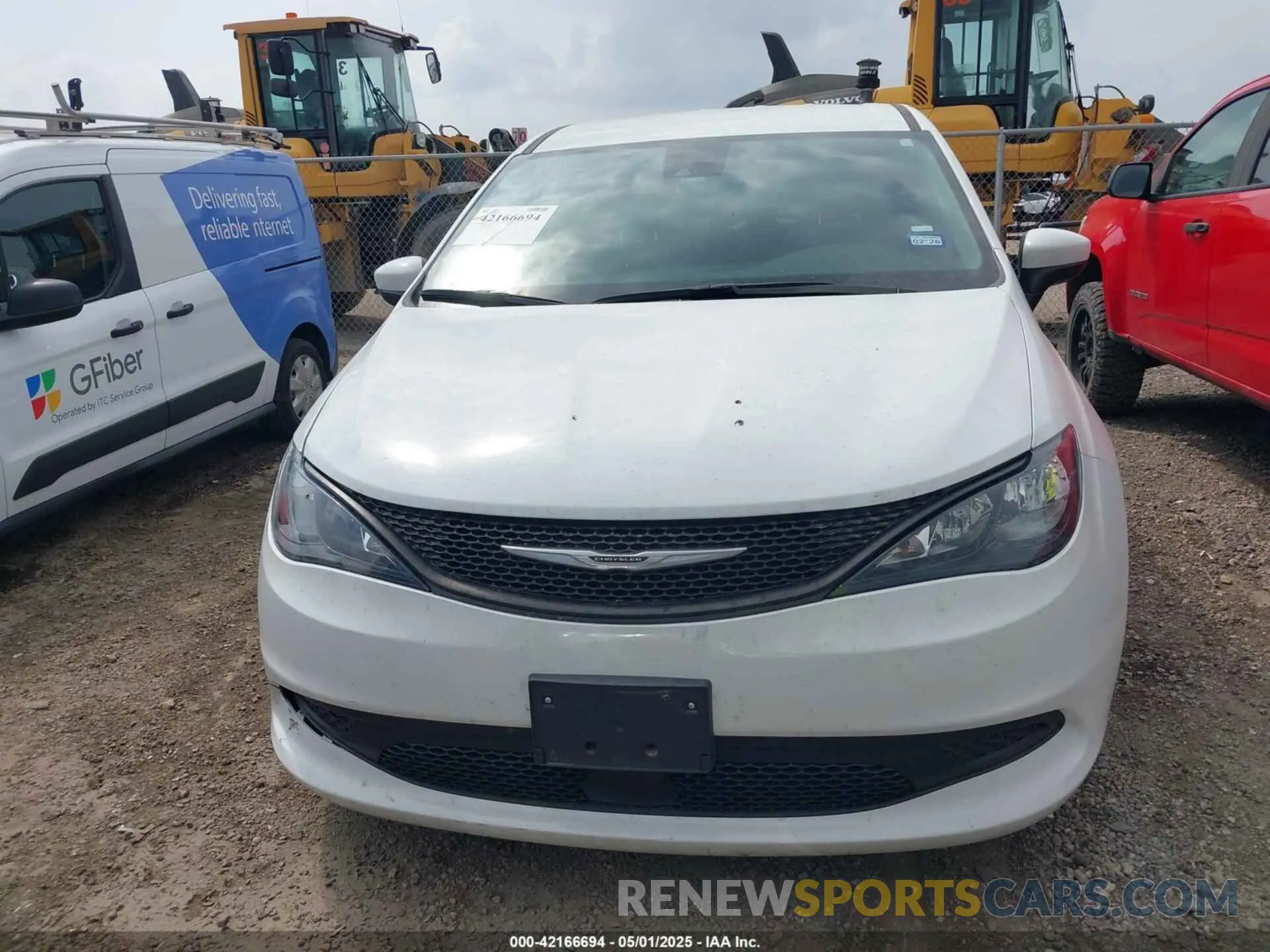 12 Фотография поврежденного автомобиля 2C4RC1CG3PR525793 CHRYSLER VOYAGER 2023