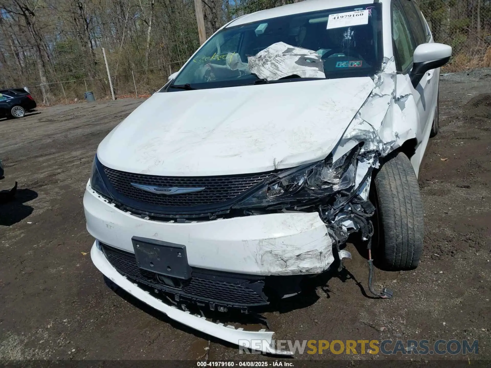 11 Фотография поврежденного автомобиля 2C4RC1CG4PR534115 CHRYSLER VOYAGER 2023