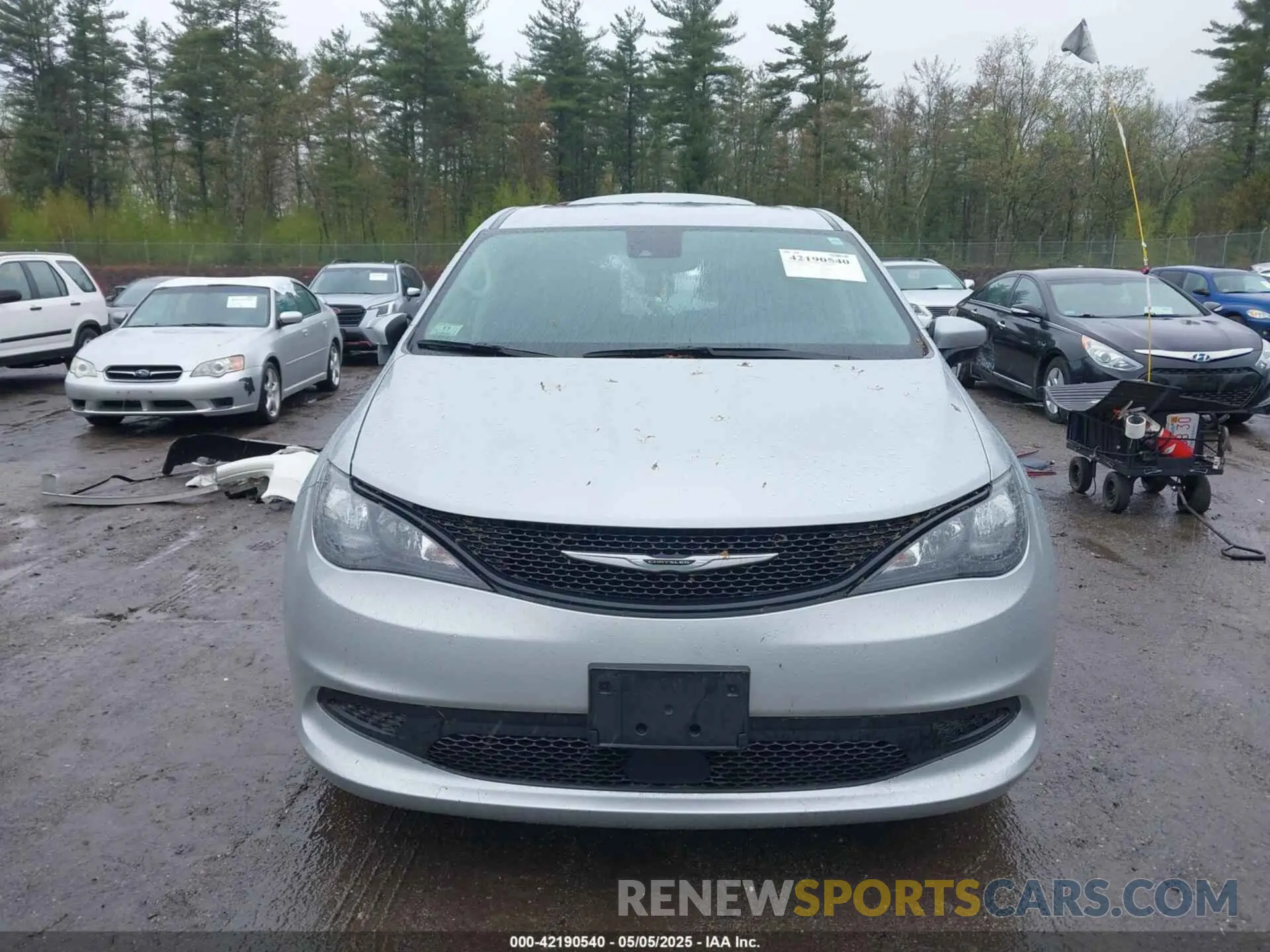 12 Фотография поврежденного автомобиля 2C4RC1CG6PR616945 CHRYSLER VOYAGER 2023