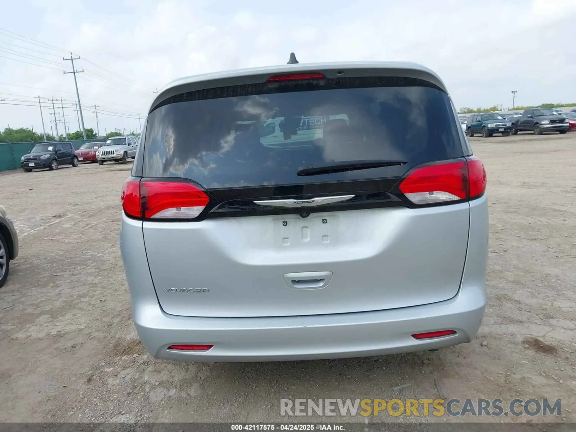 16 Фотография поврежденного автомобиля 2C4RC1CG7PR549935 CHRYSLER VOYAGER 2023