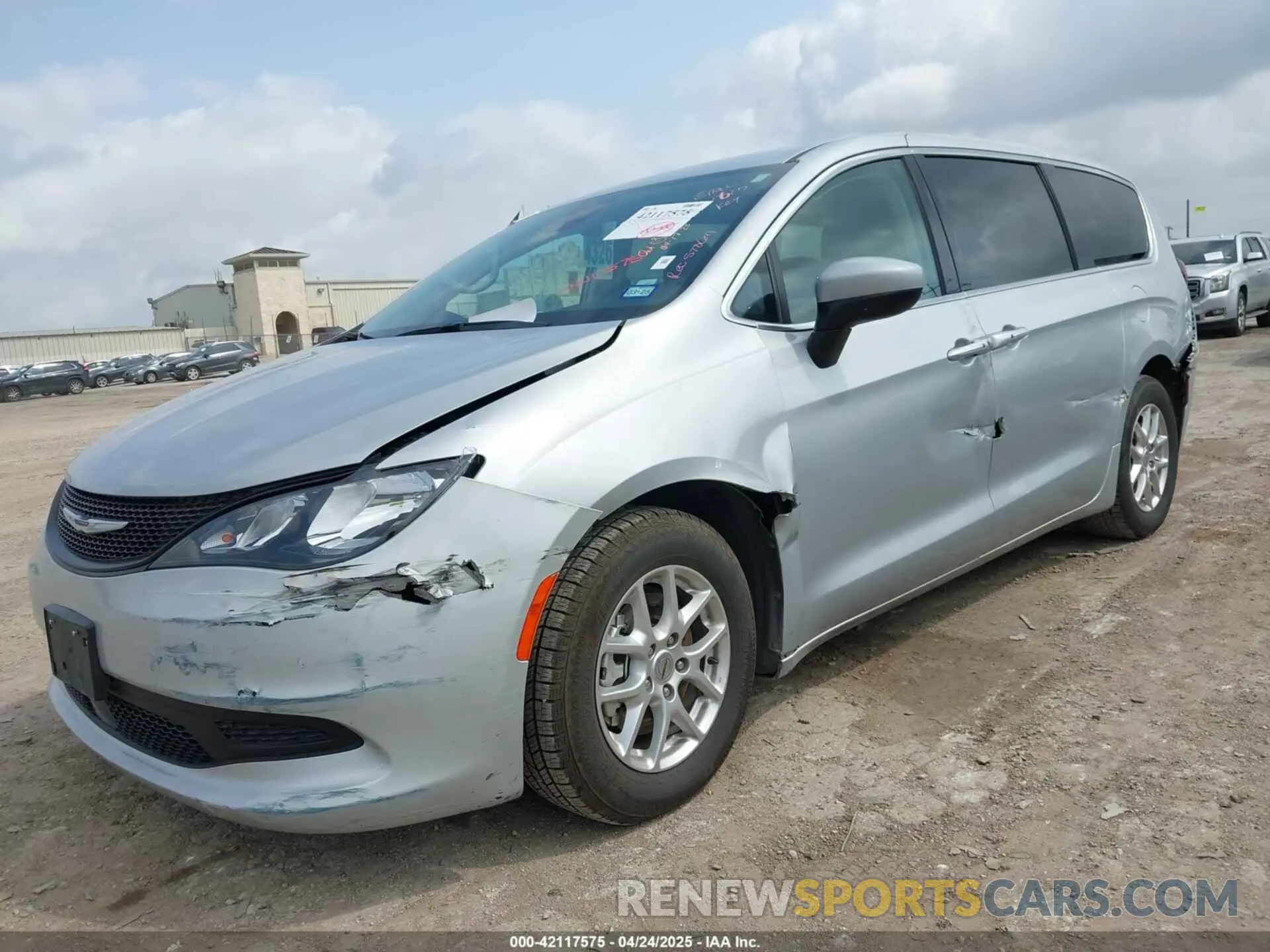 6 Фотография поврежденного автомобиля 2C4RC1CG7PR549935 CHRYSLER VOYAGER 2023