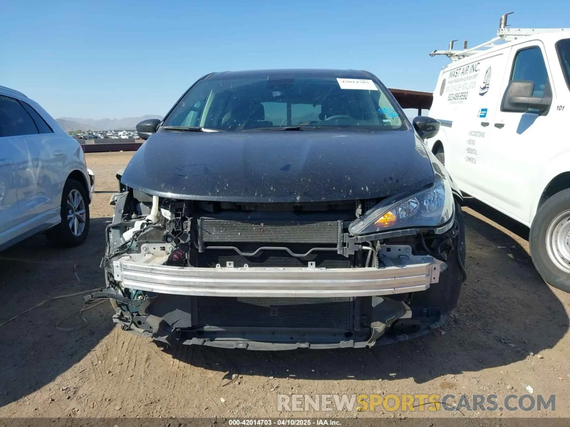 6 Фотография поврежденного автомобиля 2C4RC1CG8PR516166 CHRYSLER VOYAGER 2023