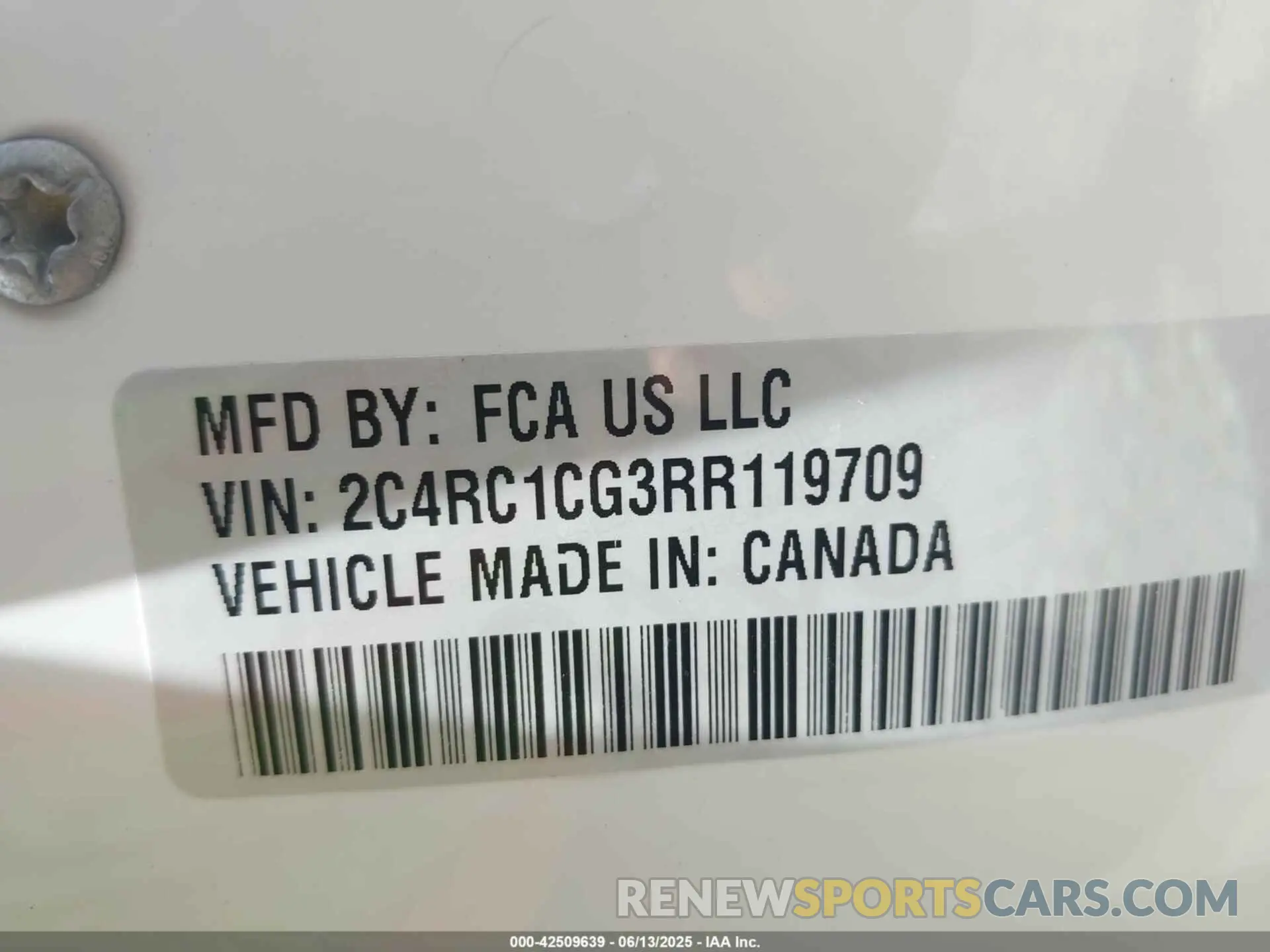 9 Photograph of a damaged car 2C4RC1CG3RR119709 CHRYSLER VOYAGER 2024