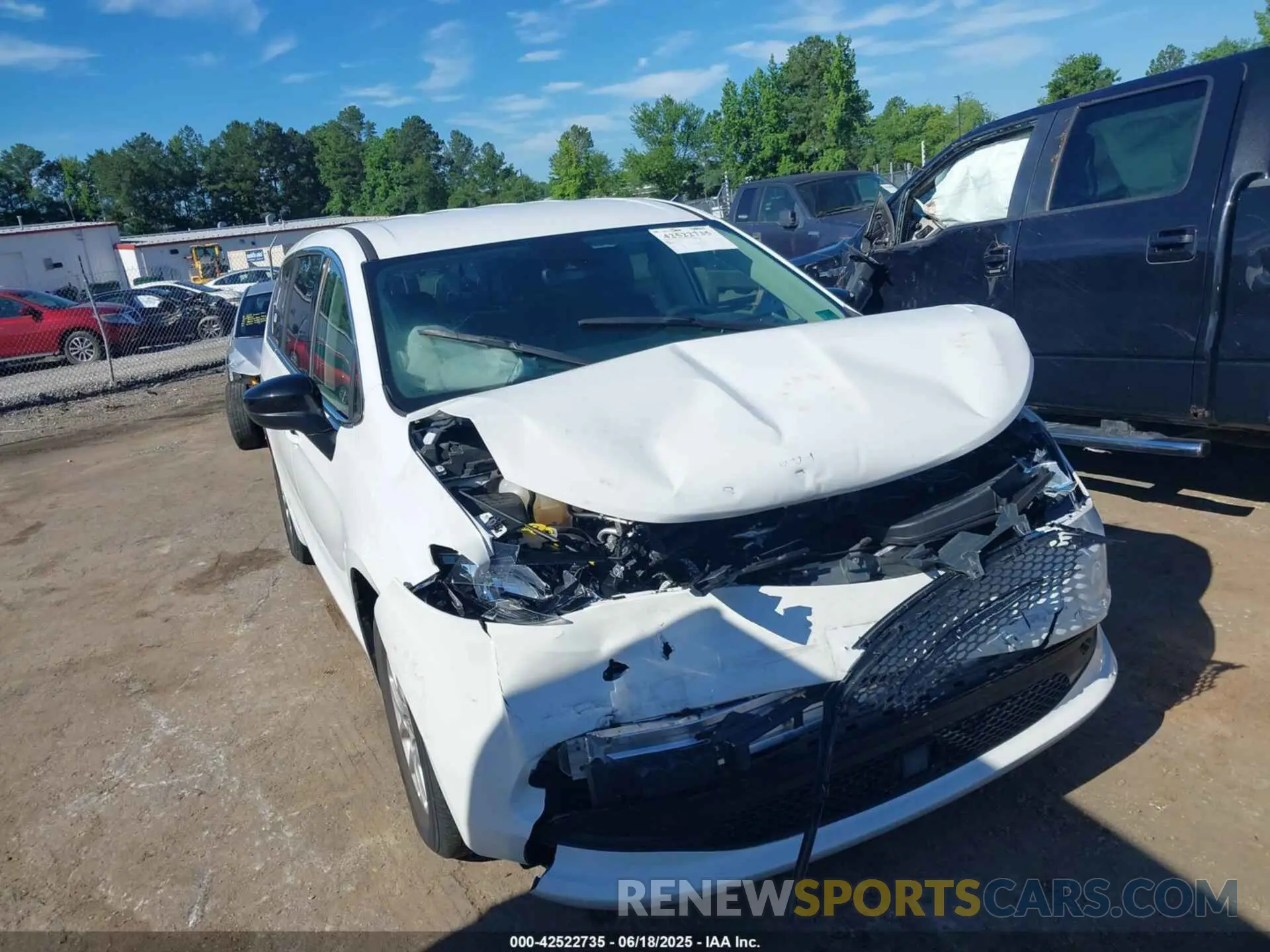 6 Photograph of a damaged car 2C4RC1CG8RR106731 CHRYSLER VOYAGER 2024