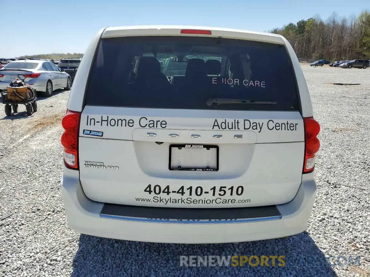 6 Photograph of a damaged car 2C4RDGBG0KR528211 DODGE CARAVAN 2019