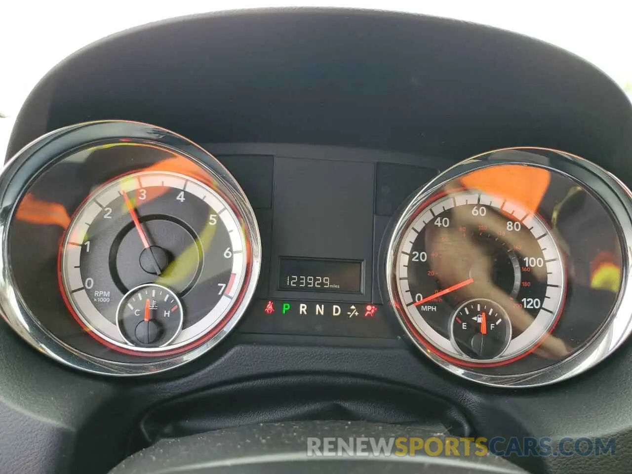 9 Фотография поврежденного автомобиля 2C4RDGBG0KR633718 DODGE CARAVAN 2019