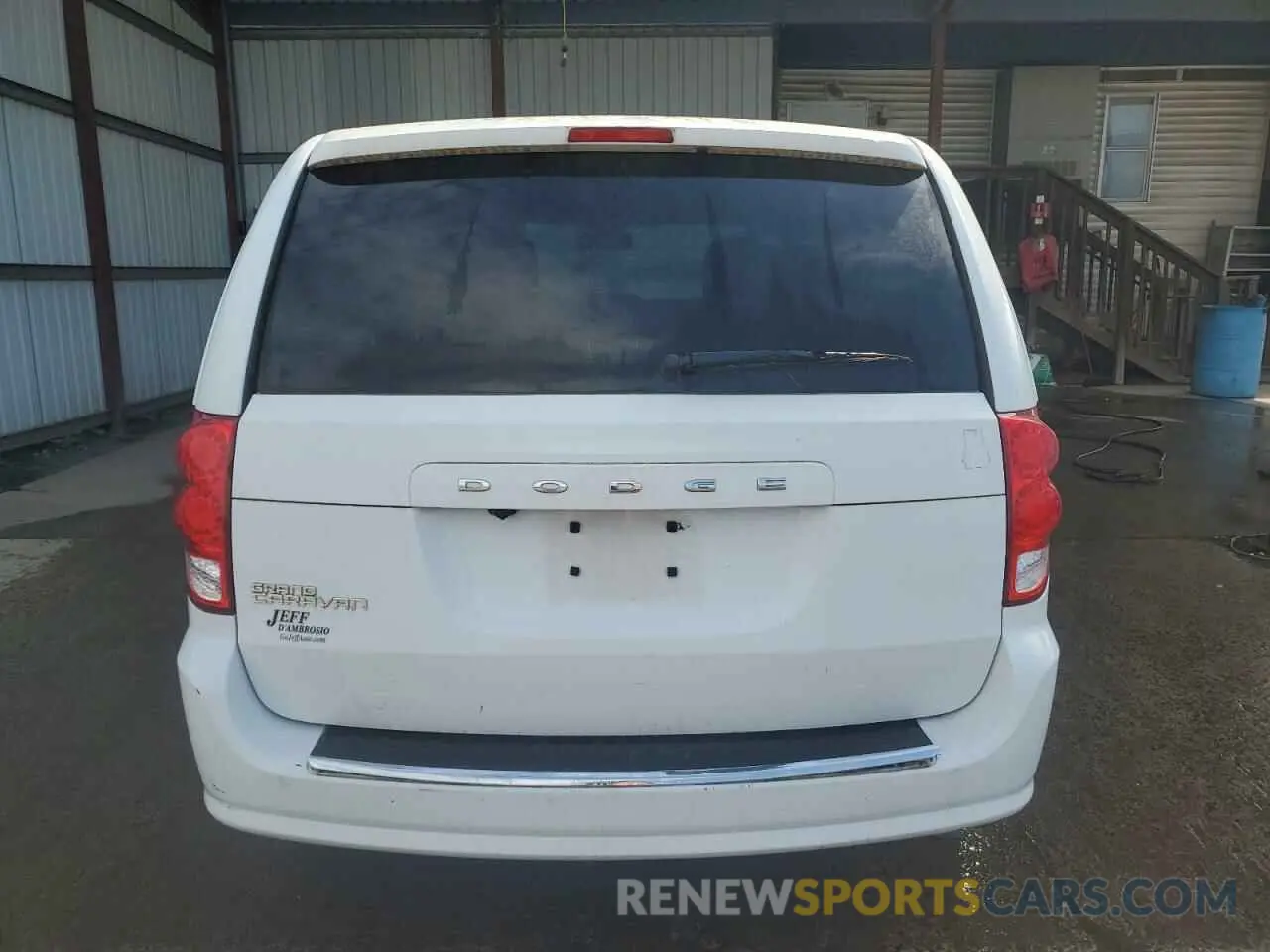 6 Photograph of a damaged car 2C4RDGBG0KR765930 DODGE CARAVAN 2019
