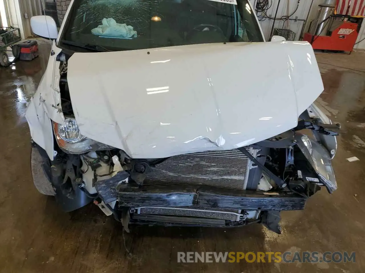 12 Photograph of a damaged car 2C4RDGBG1KR783563 DODGE CARAVAN 2019