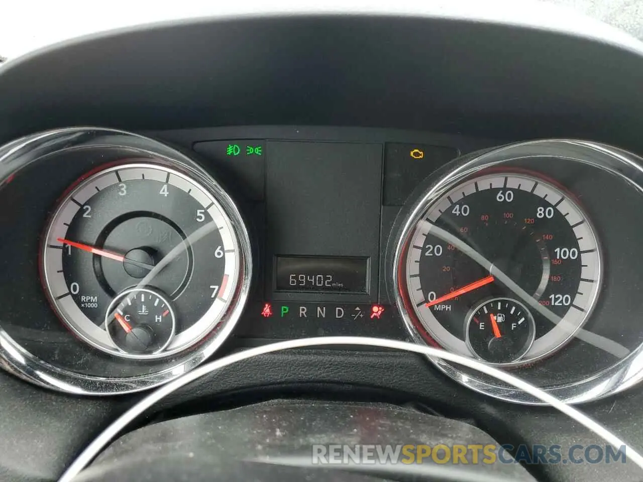9 Photograph of a damaged car 2C4RDGBG1KR783563 DODGE CARAVAN 2019