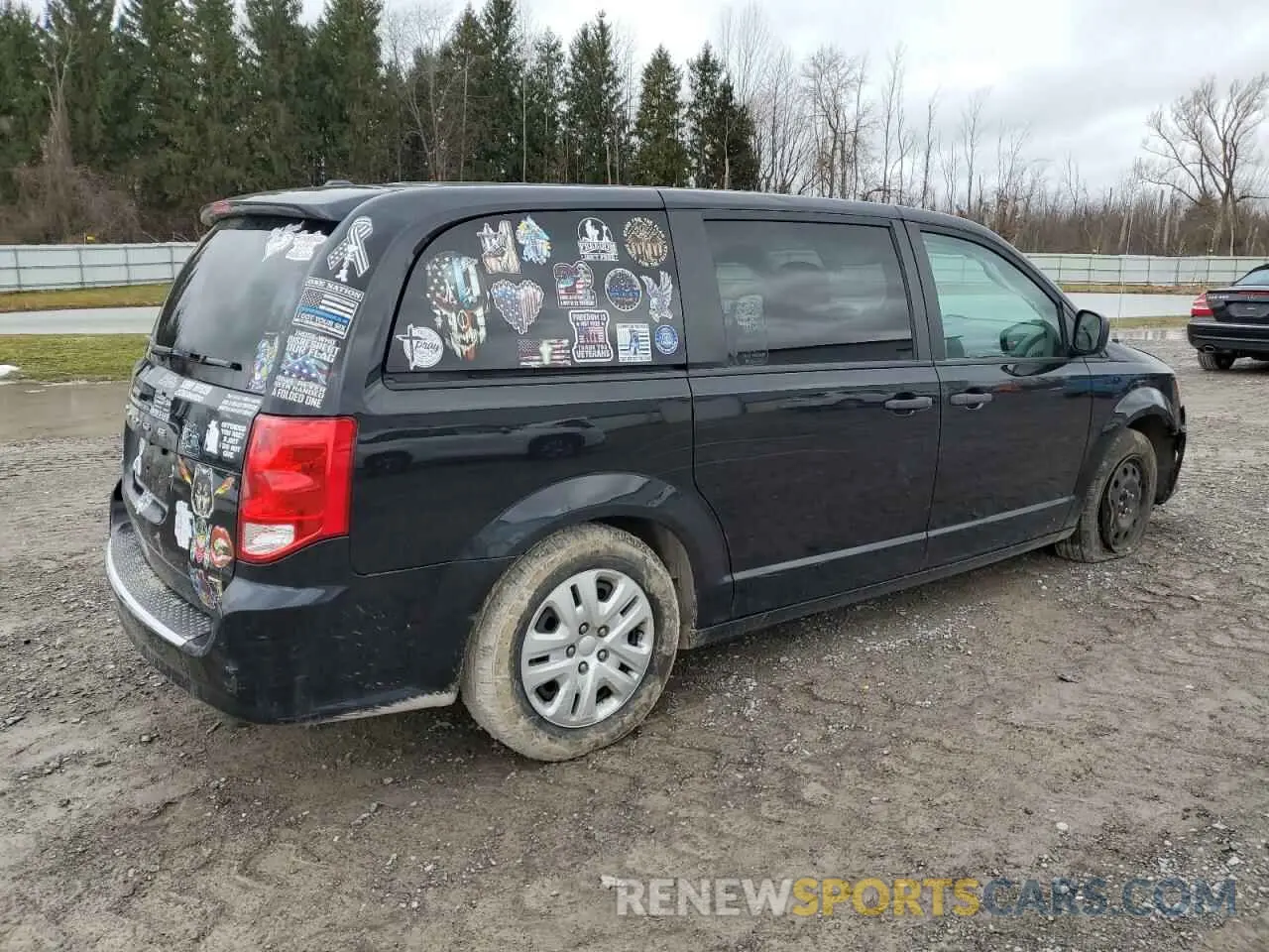 3 Photograph of a damaged car 2C4RDGBG2KR573263 DODGE CARAVAN 2019