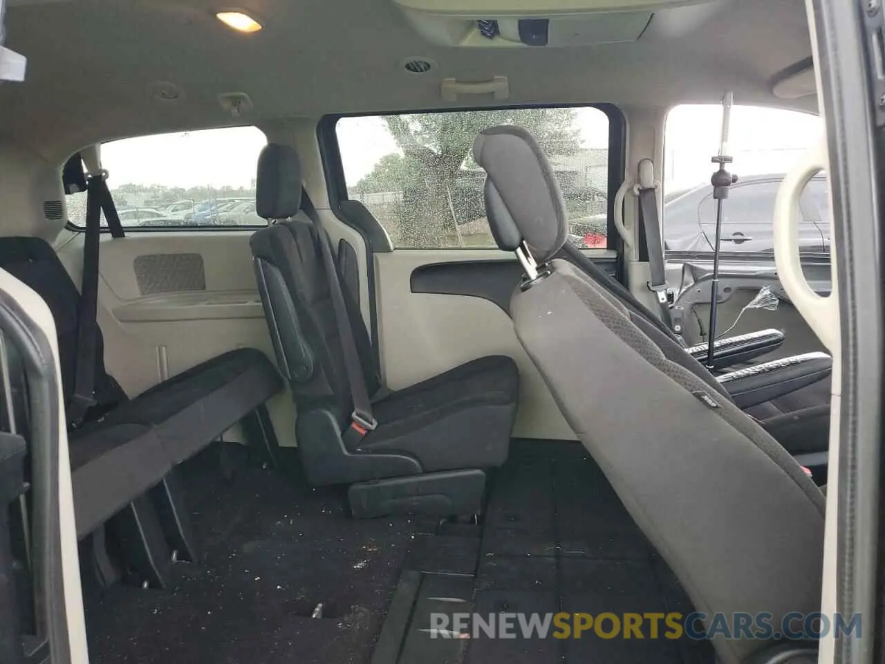 11 Фотография поврежденного автомобиля 2C4RDGBG2KR639469 DODGE CARAVAN 2019