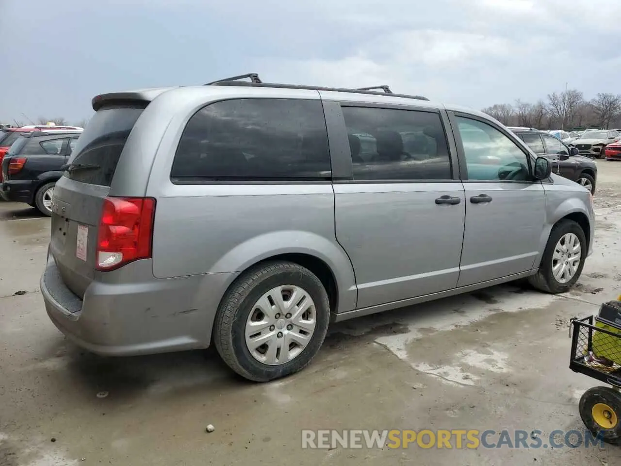 3 Photograph of a damaged car 2C4RDGBG2KR777707 DODGE CARAVAN 2019