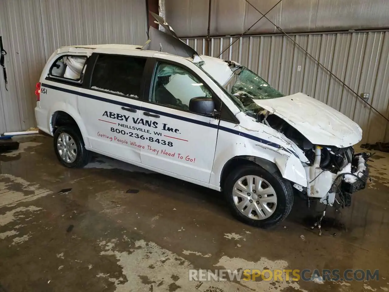 4 Photograph of a damaged car 2C4RDGBG3KR598222 DODGE CARAVAN 2019