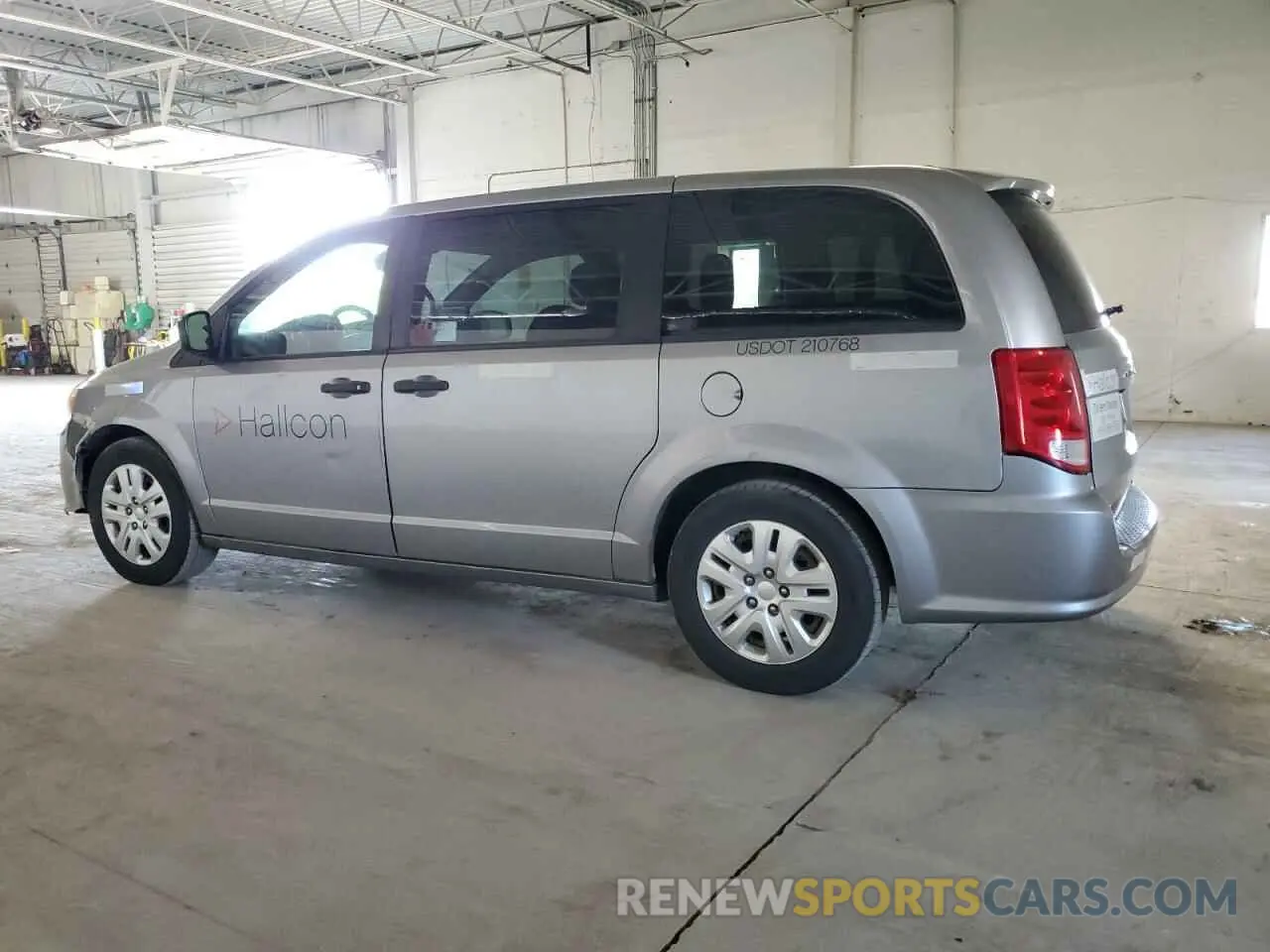 2 Photograph of a damaged car 2C4RDGBG4KR648965 DODGE CARAVAN 2019