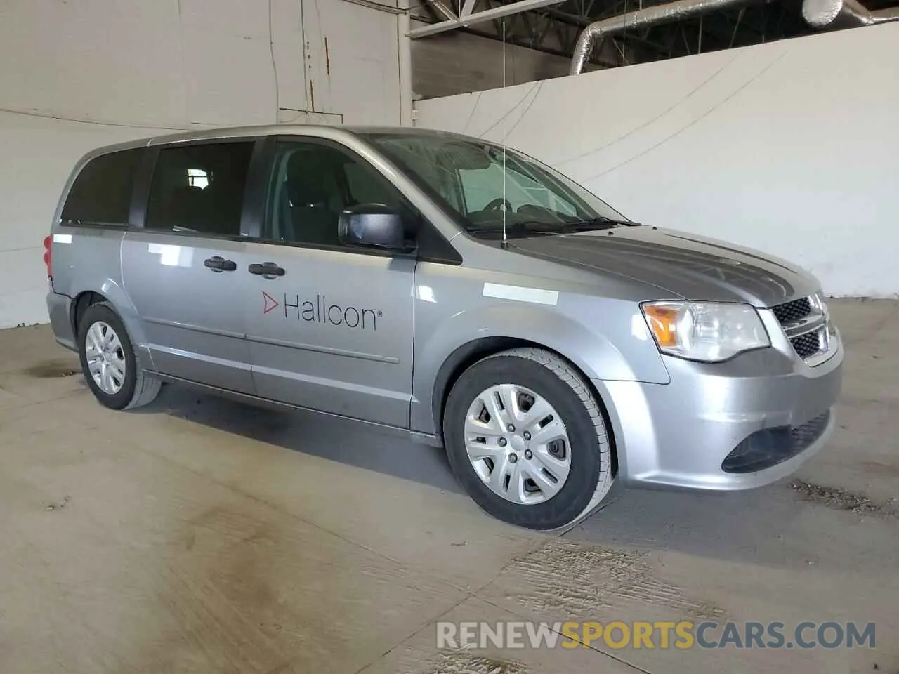 4 Photograph of a damaged car 2C4RDGBG4KR648965 DODGE CARAVAN 2019