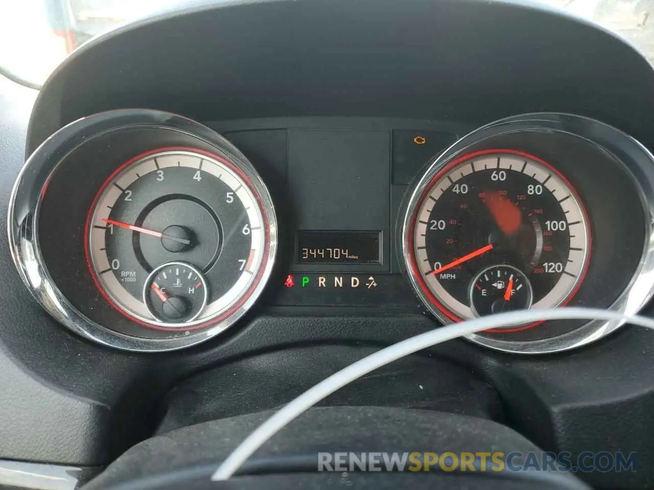 9 Photograph of a damaged car 2C4RDGBG4KR648965 DODGE CARAVAN 2019