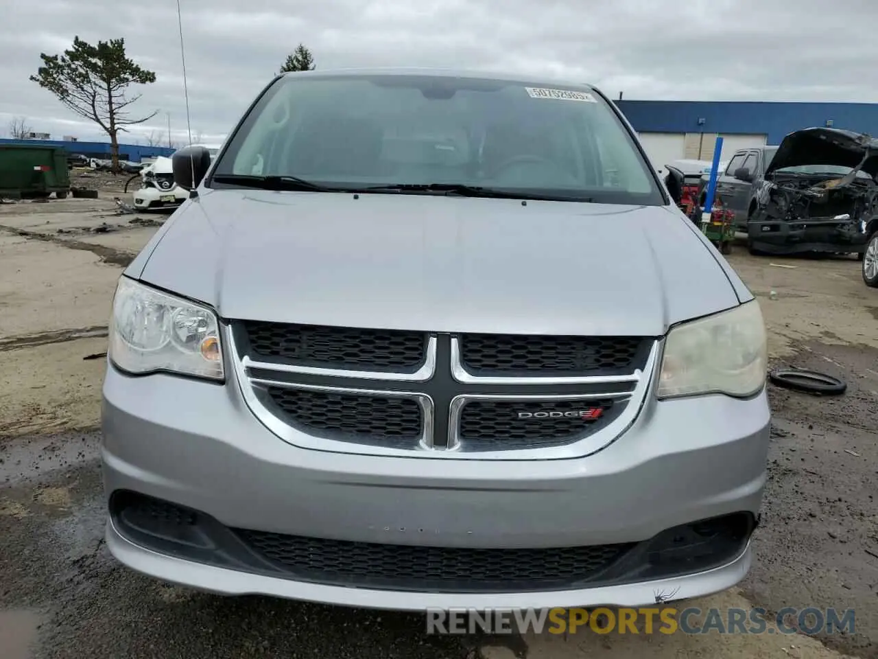 5 Photograph of a damaged car 2C4RDGBG6KR583830 DODGE CARAVAN 2019