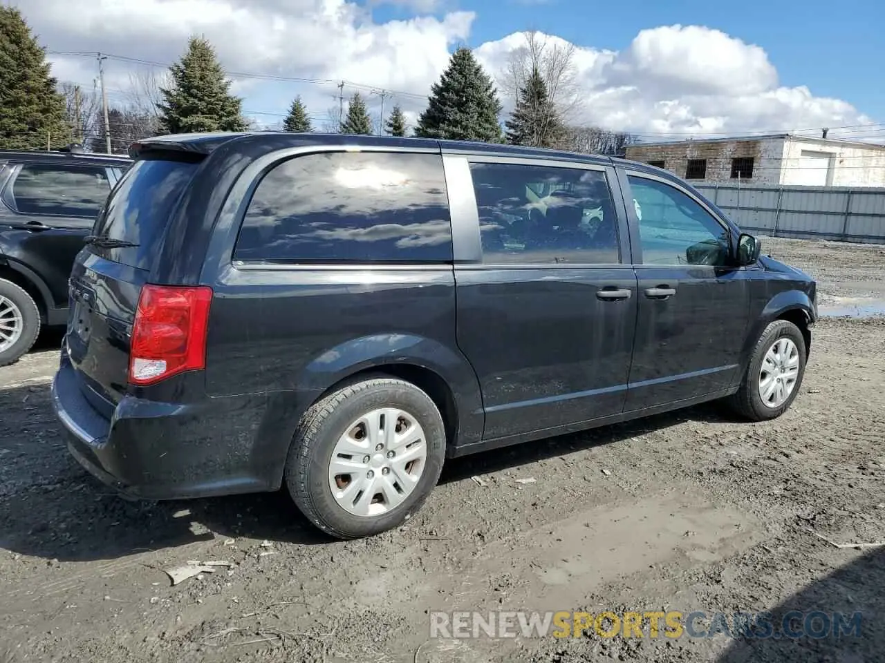 3 Photograph of a damaged car 2C4RDGBG6KR799015 DODGE CARAVAN 2019